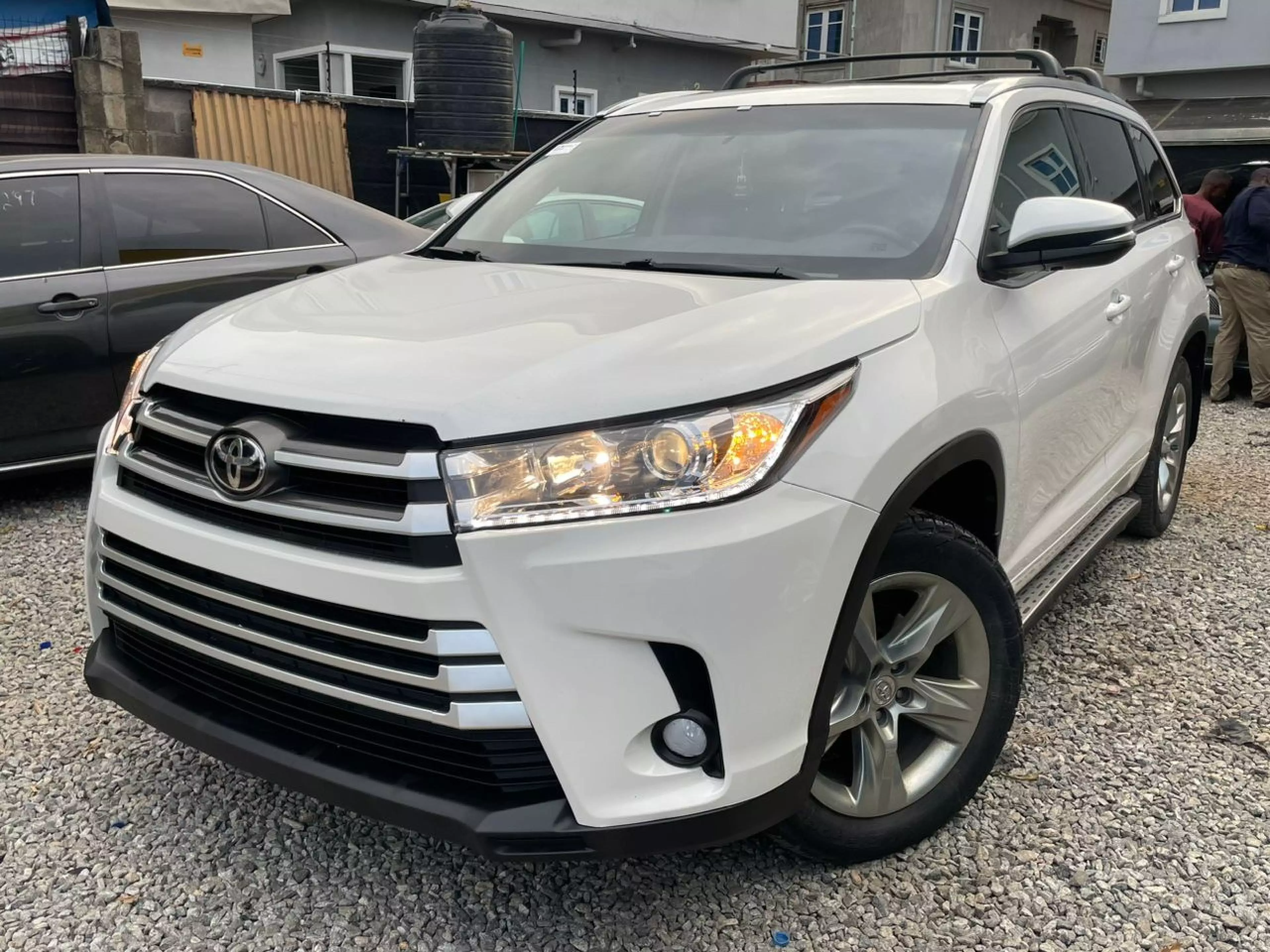 Toyota Highlander - 2015