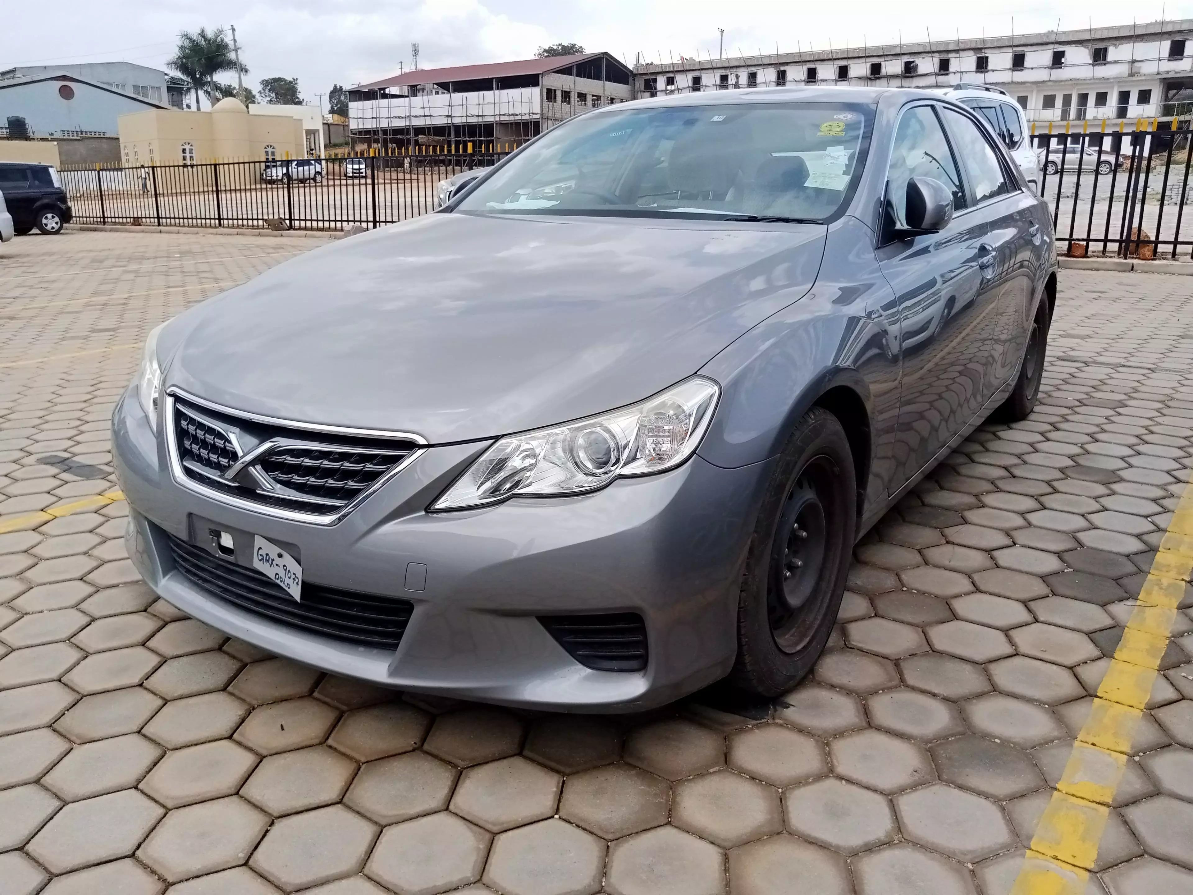 Toyota Mark X  - 2011