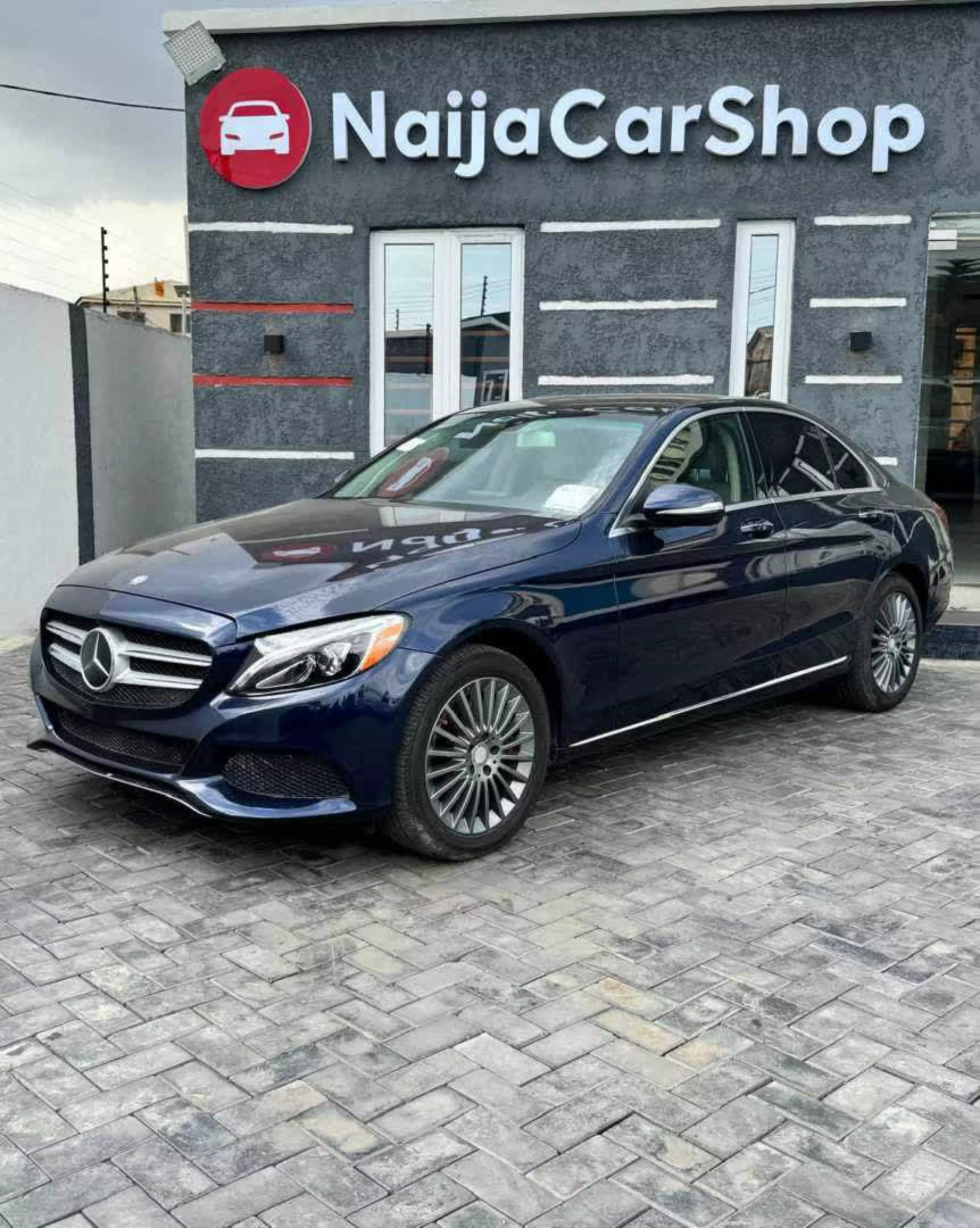 Mercedes-Benz C 300  - 2015