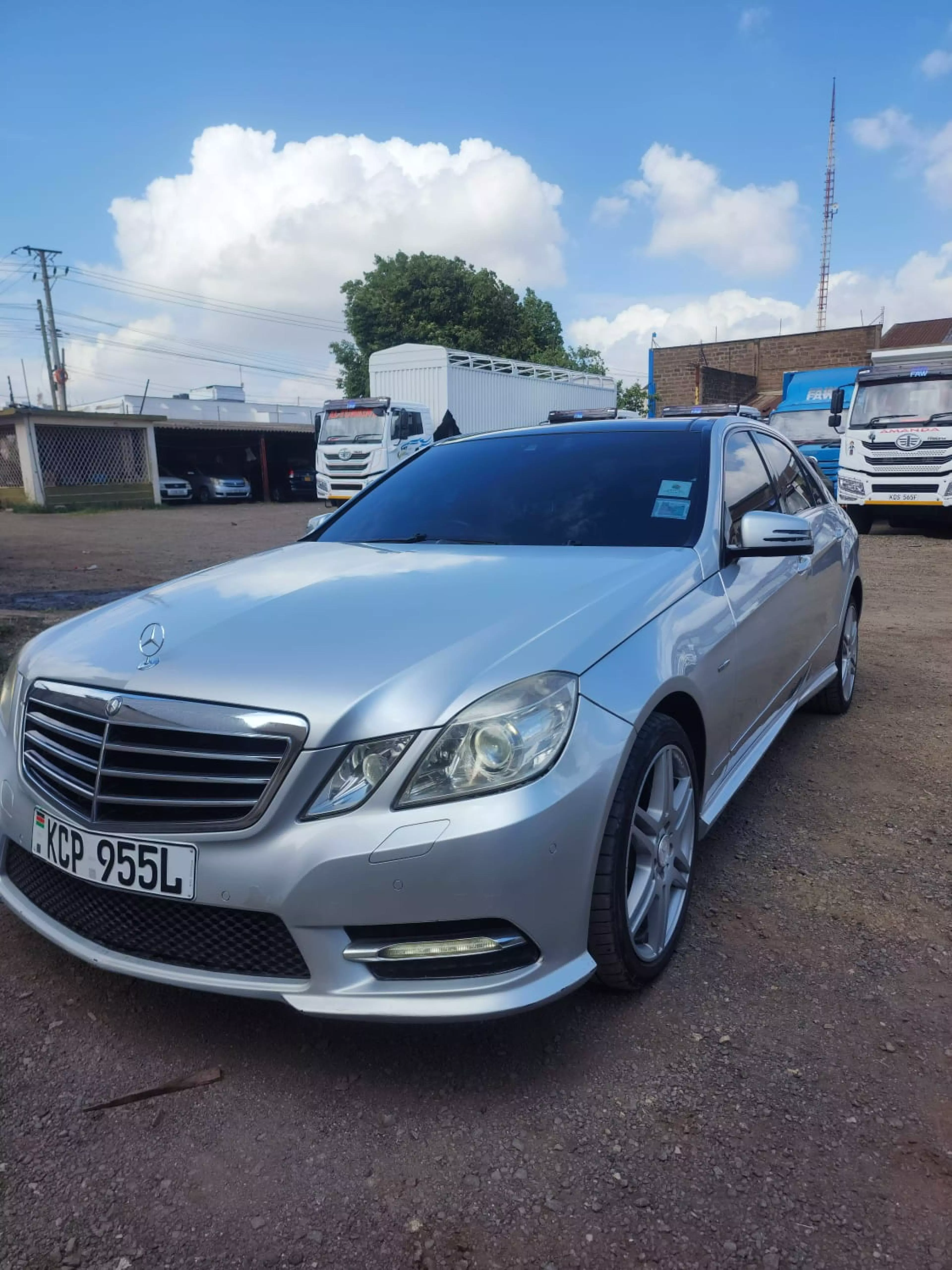 Mercedes-Benz E 250 - 2010