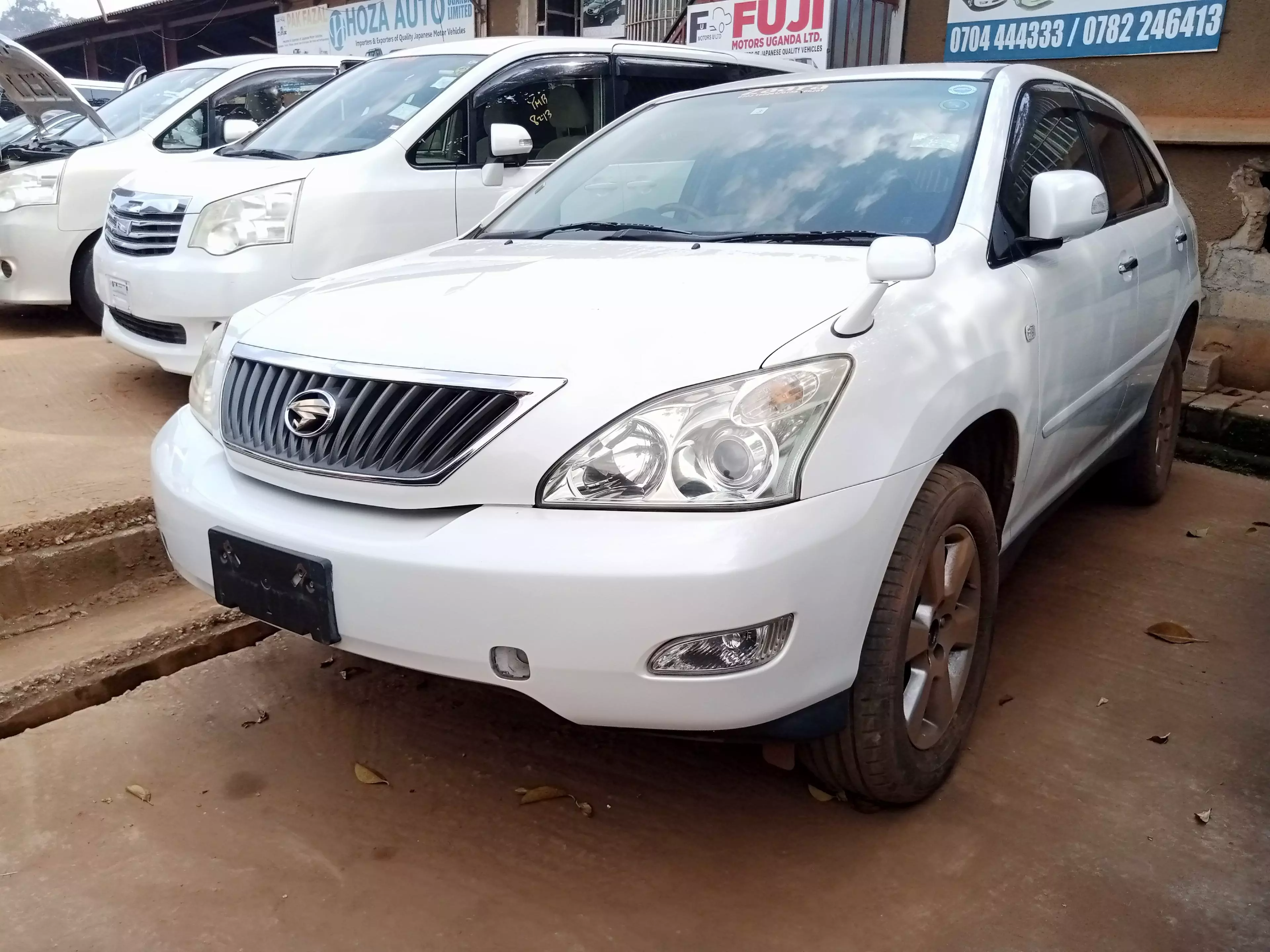 Toyota Harrier  - 2011