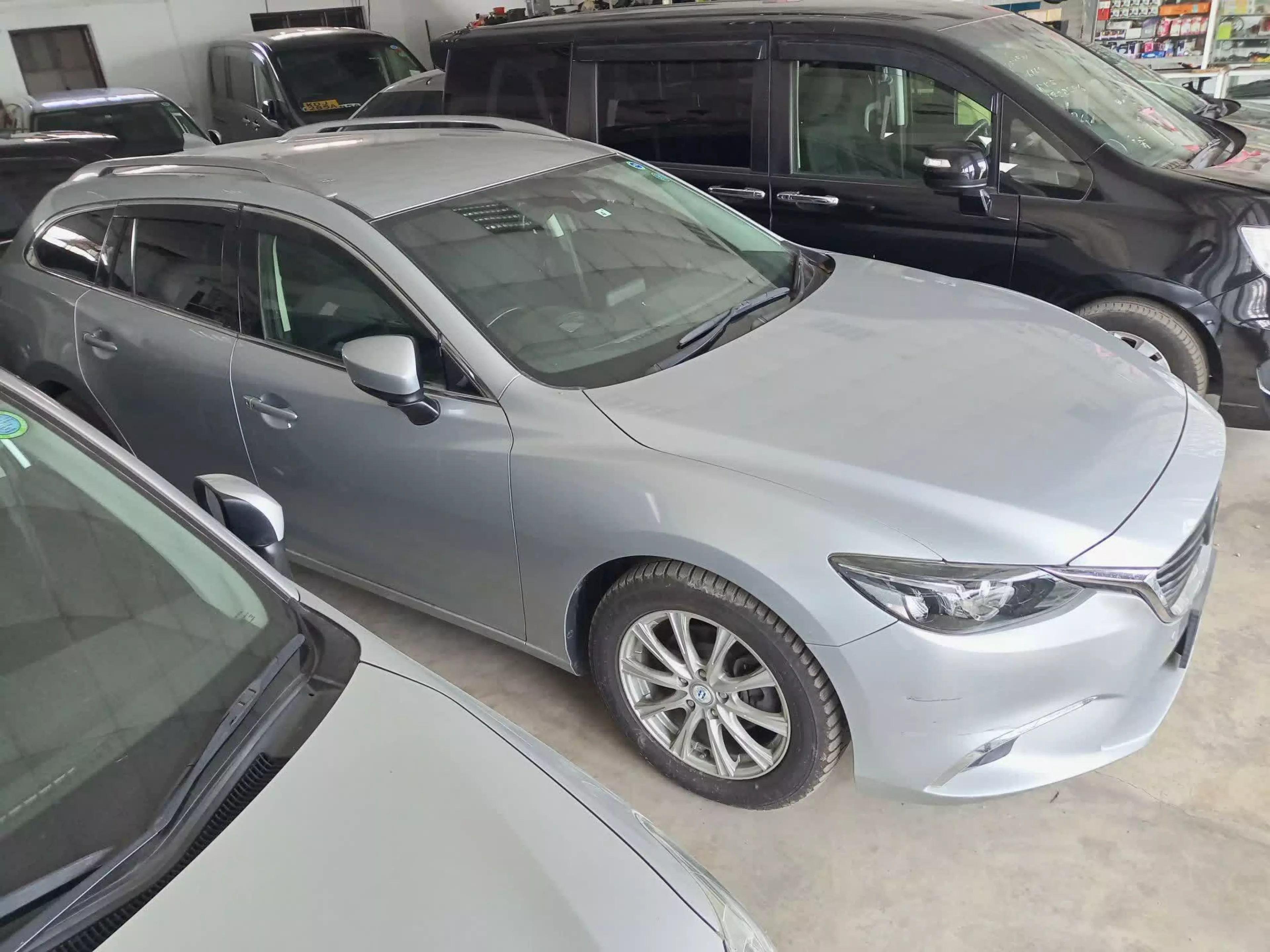 Mazda Atenza  - 2017