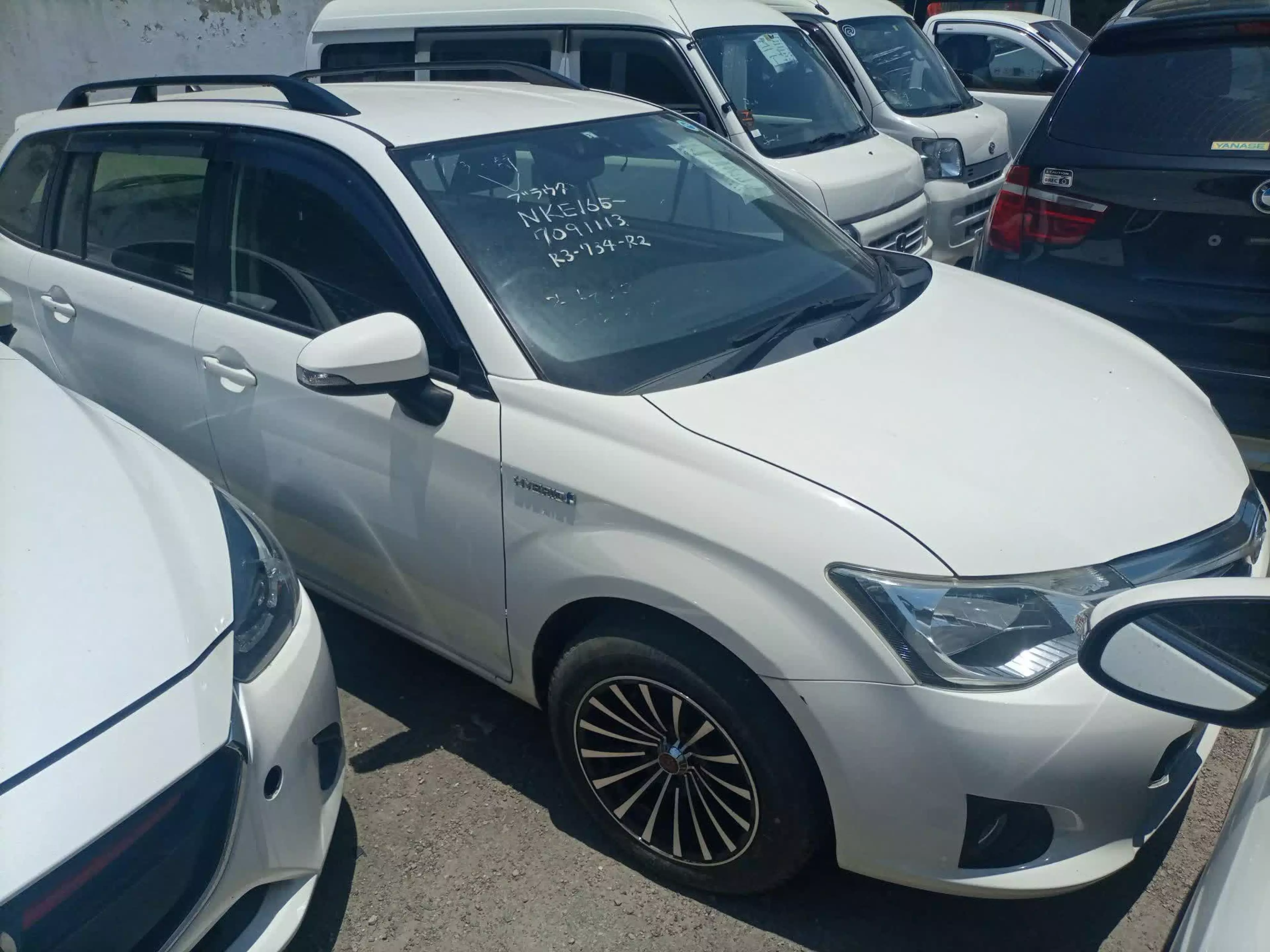 Toyota Fielder hybrid  - 2015
