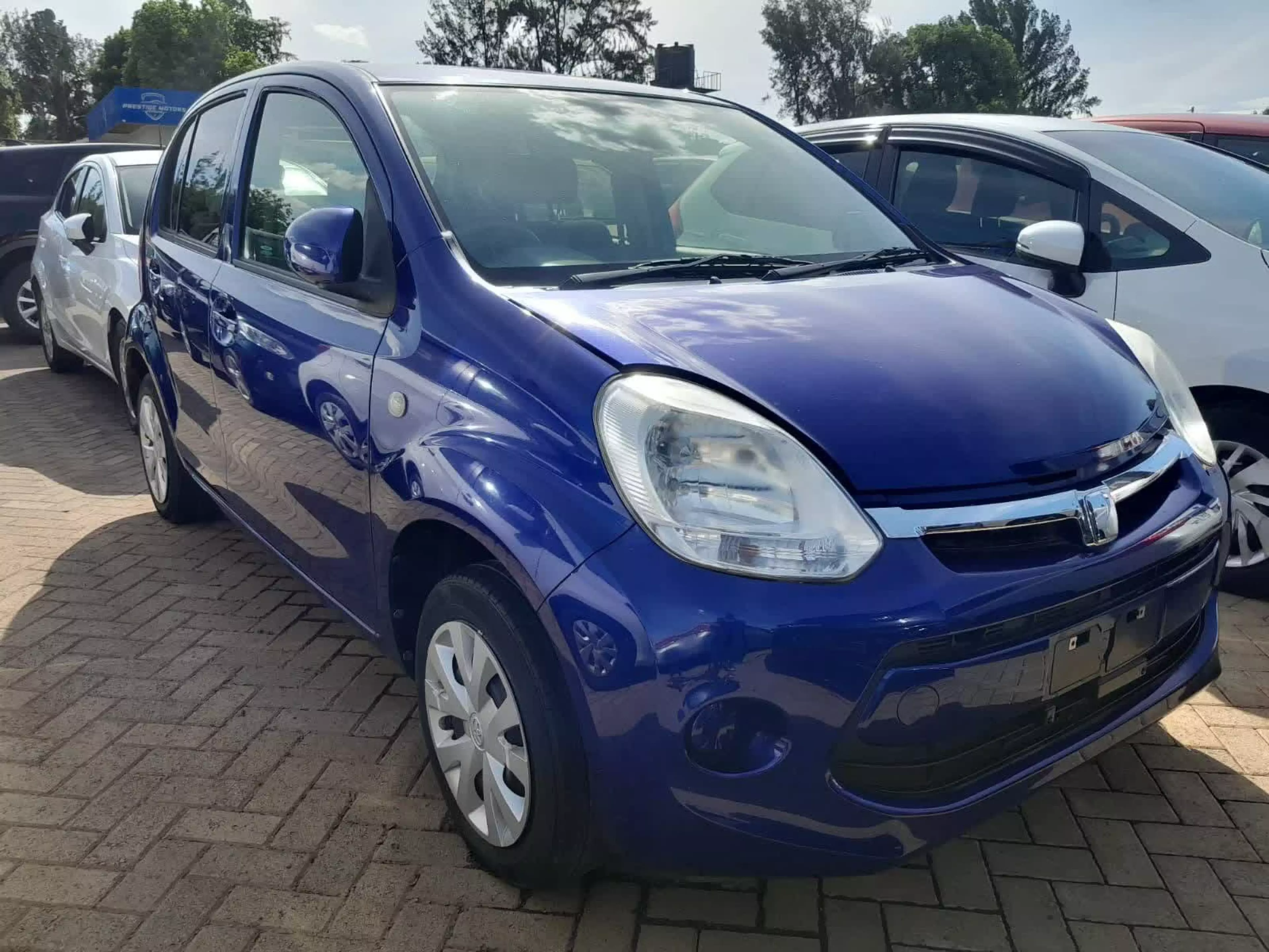 Toyota Passo - 2015