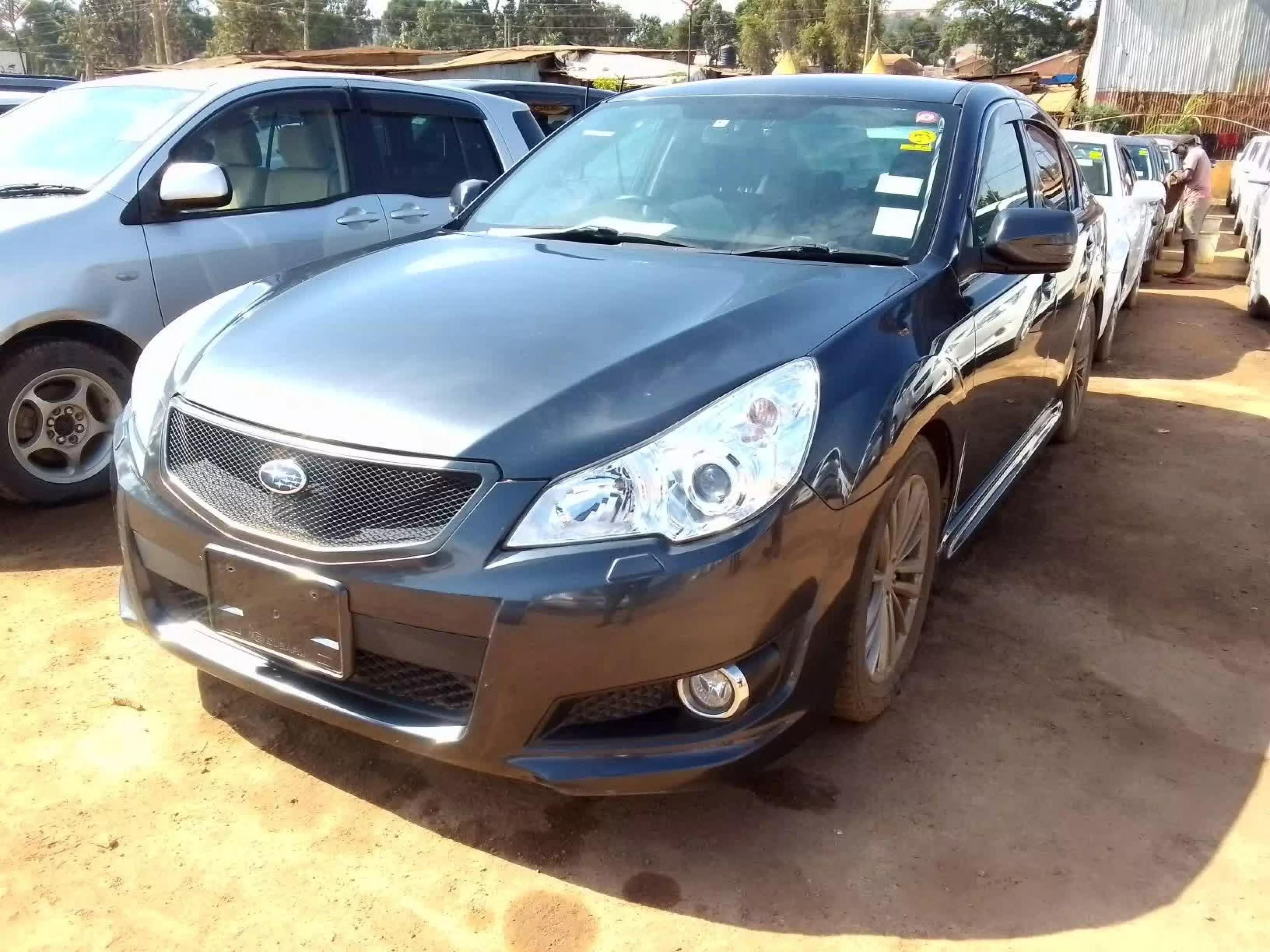Subaru Legacy - 2010