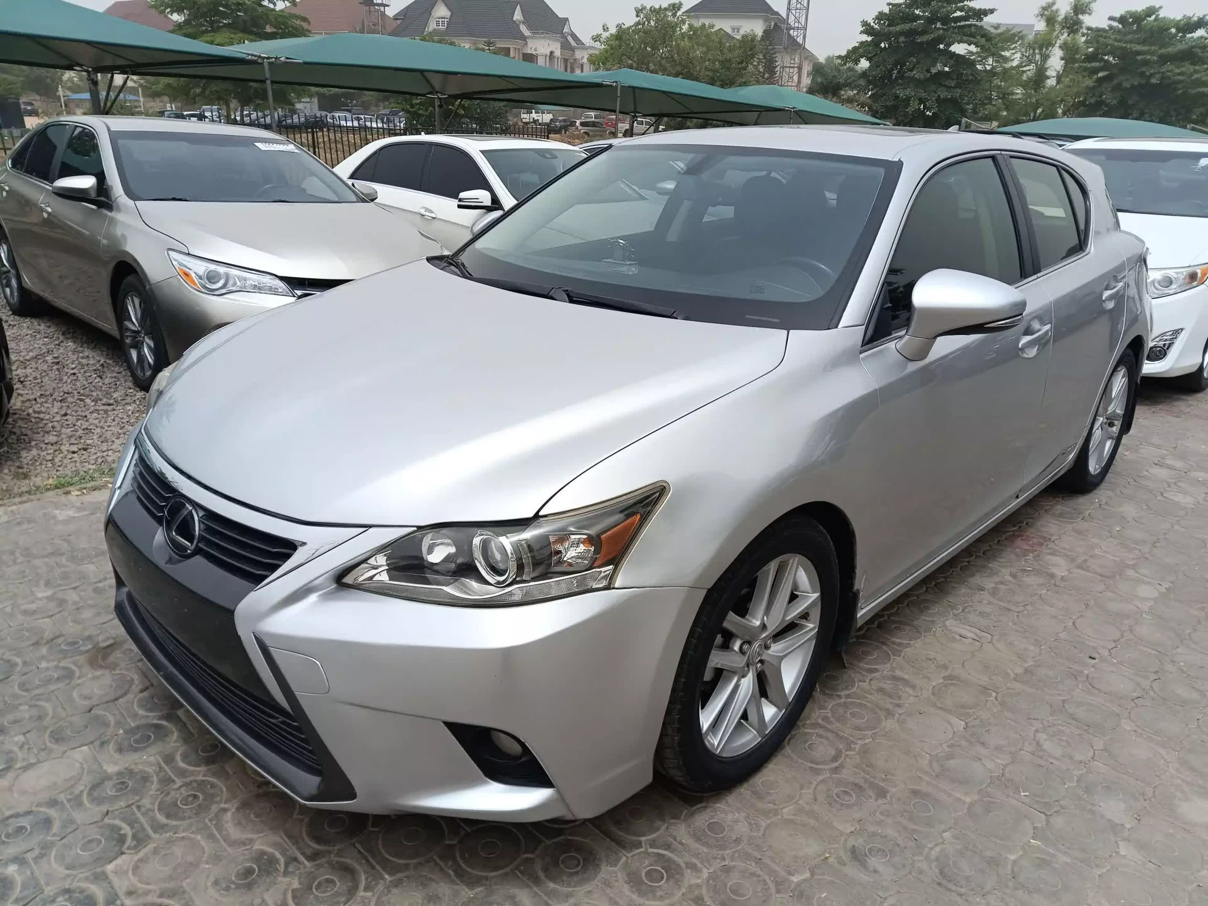 Lexus CT 200h - 2015