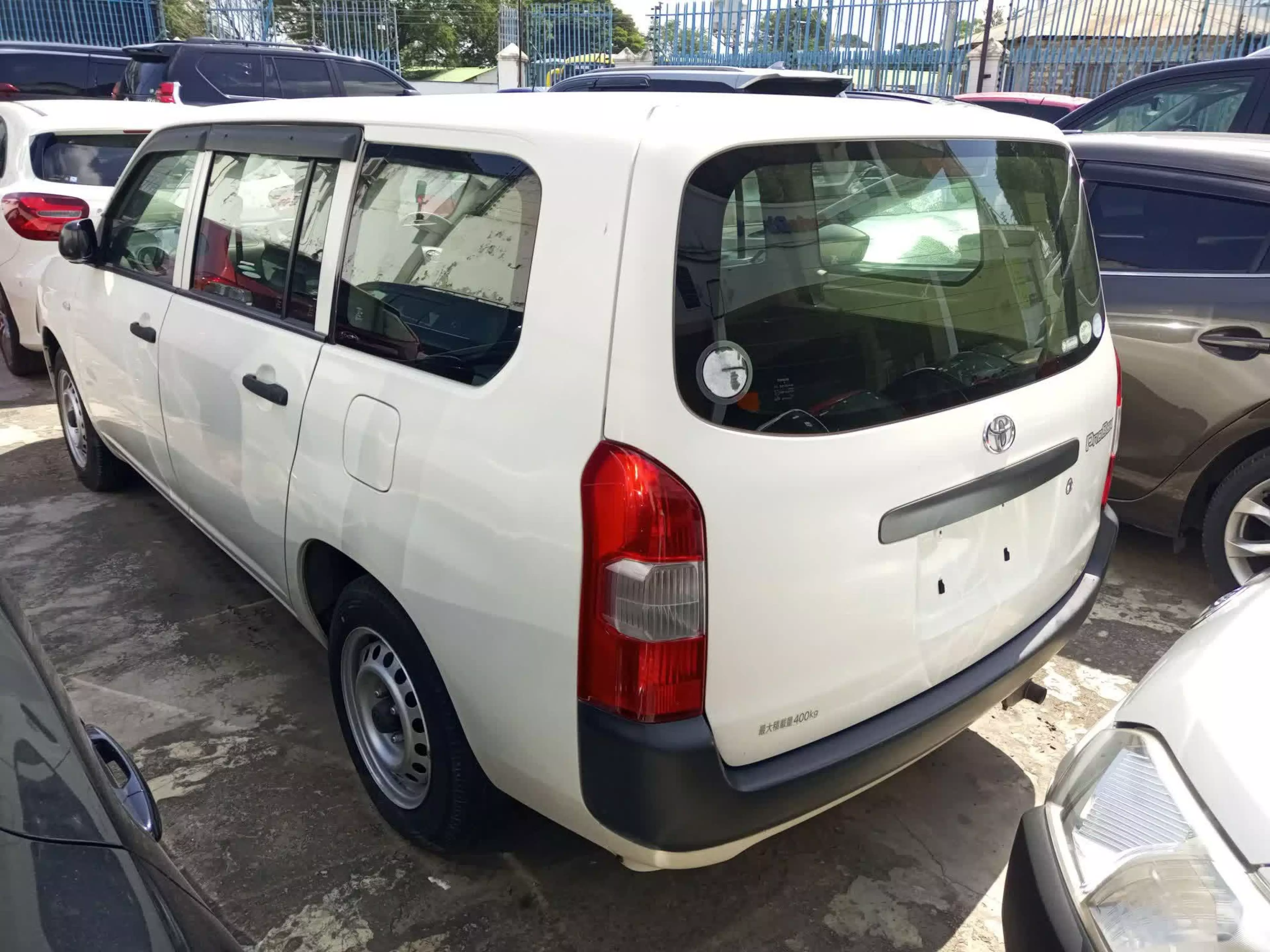 Toyota Probox  - 2016