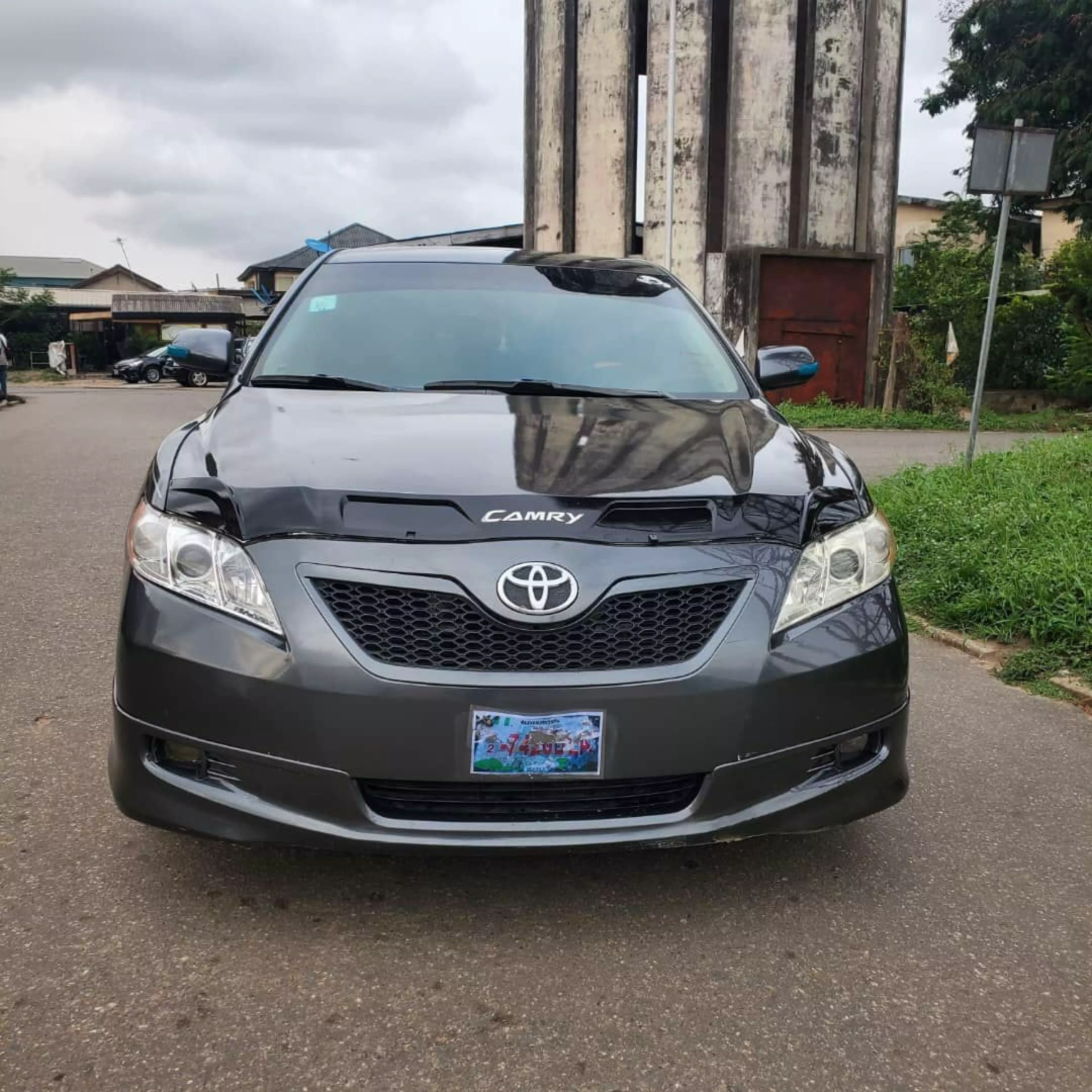 Toyota Camry   - 2009