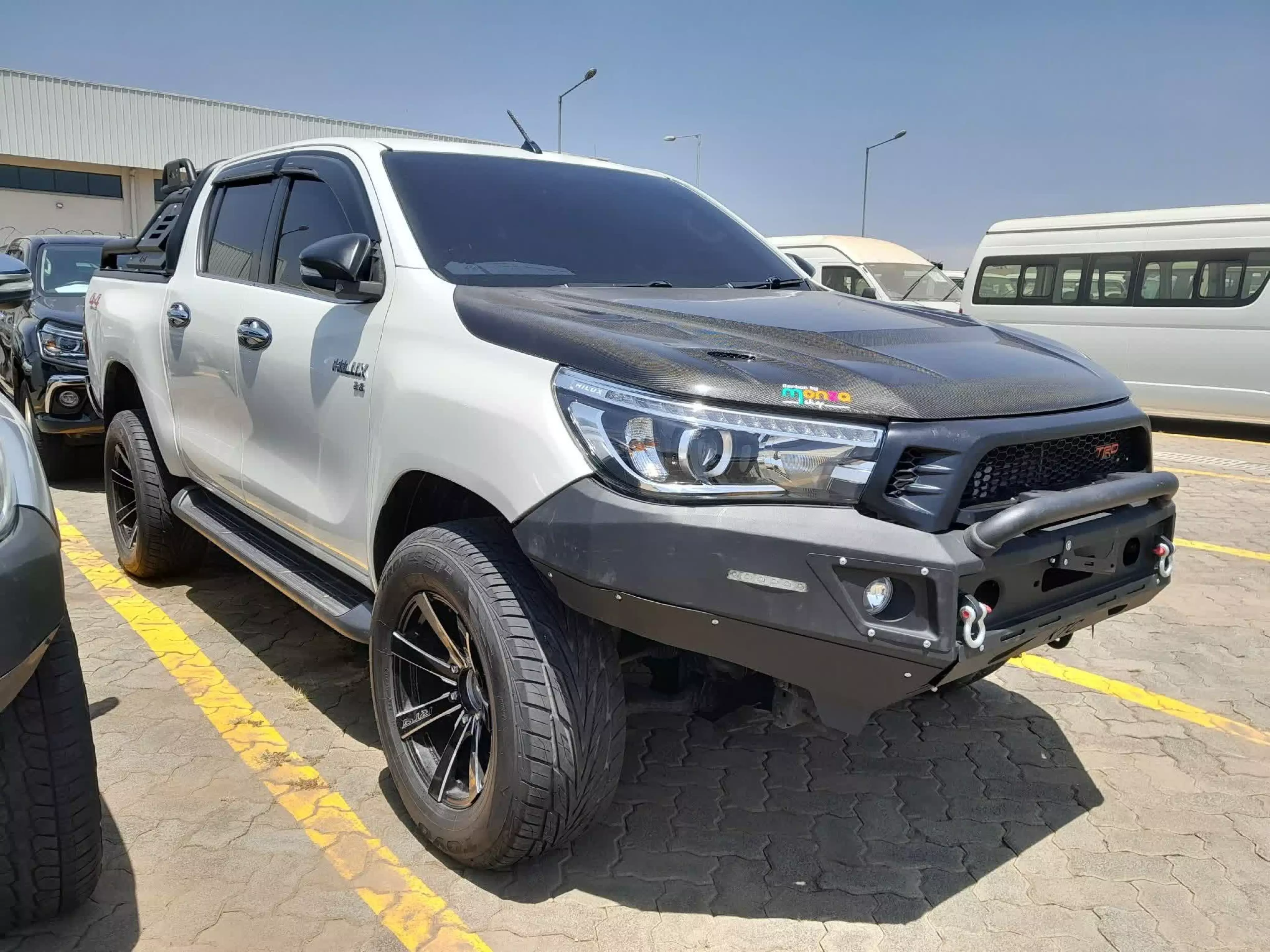 Toyota Hilux Revo  - 2015