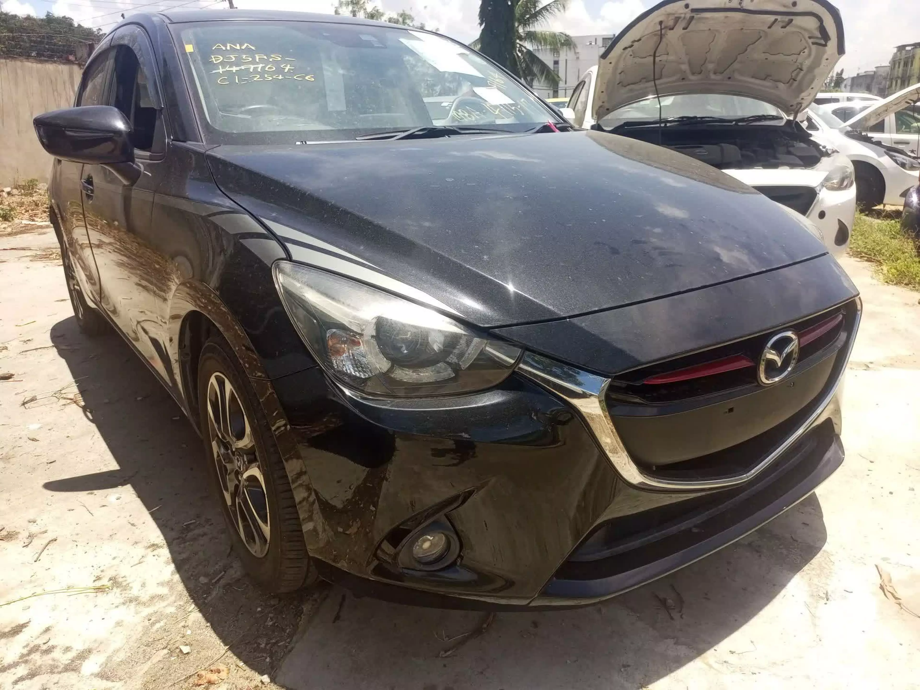 Mazda Demio  - 2015