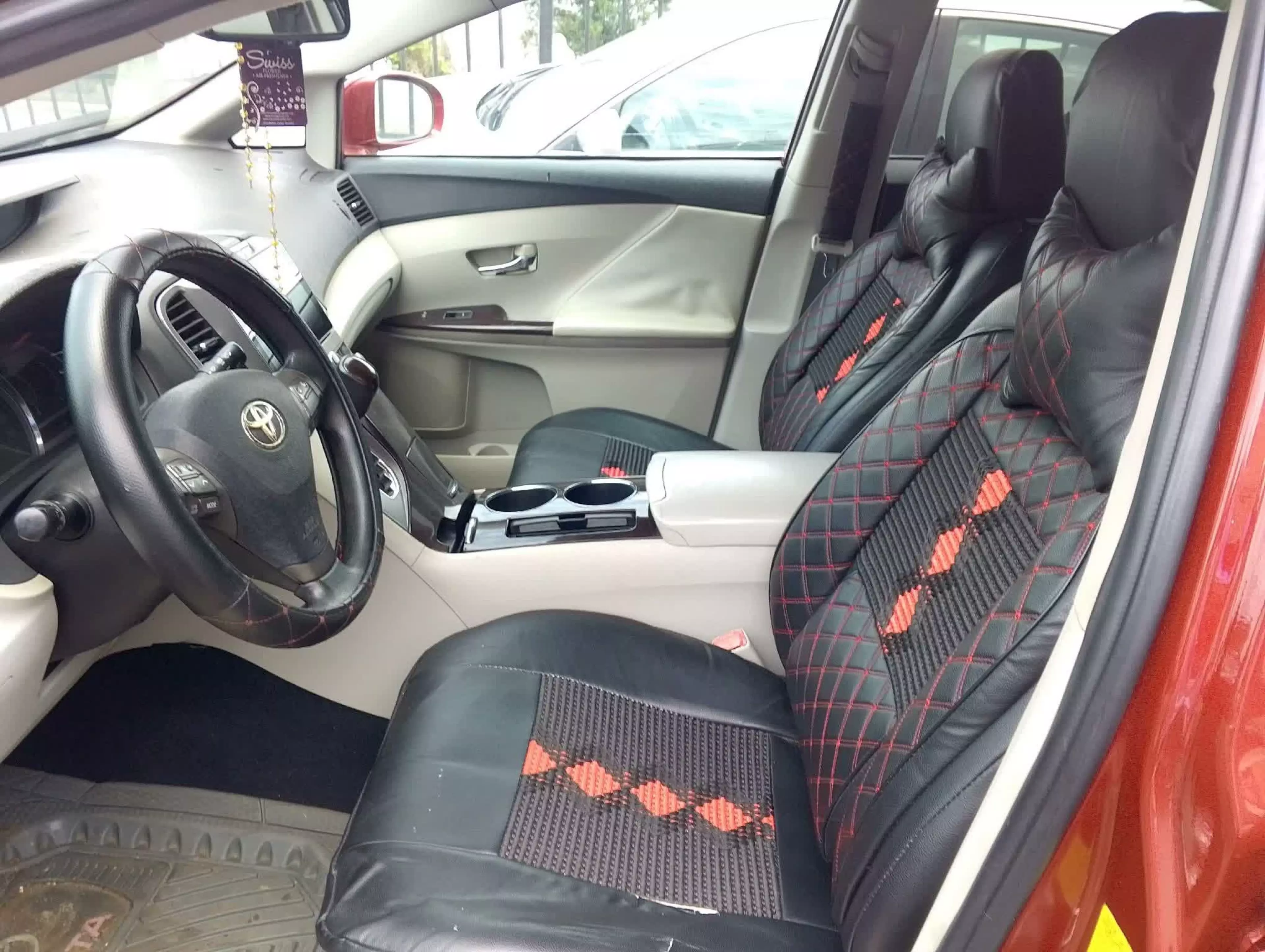 Toyota Venza   - 2010