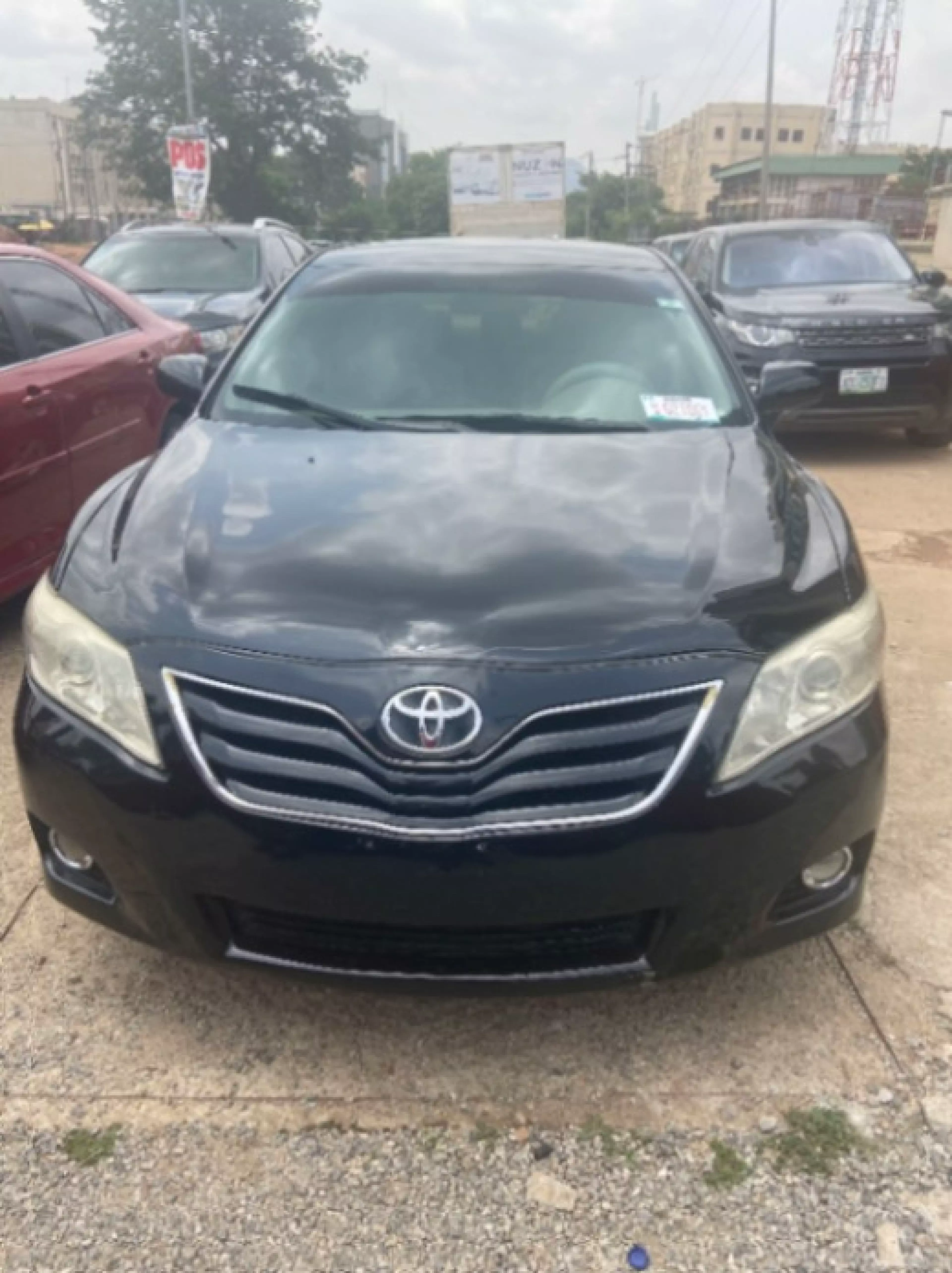 Toyota Camry - 2010