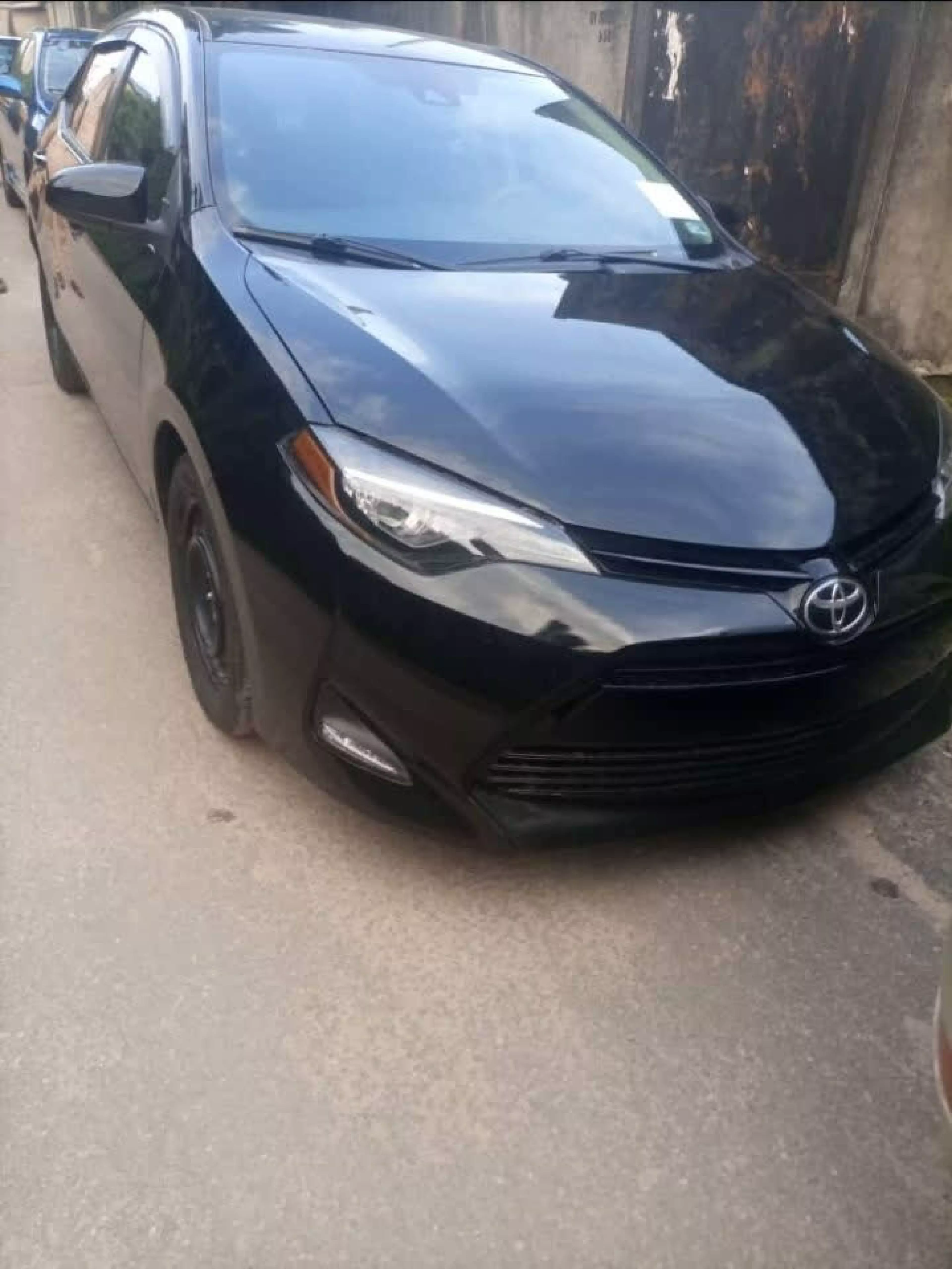 Toyota Corolla   - 2017