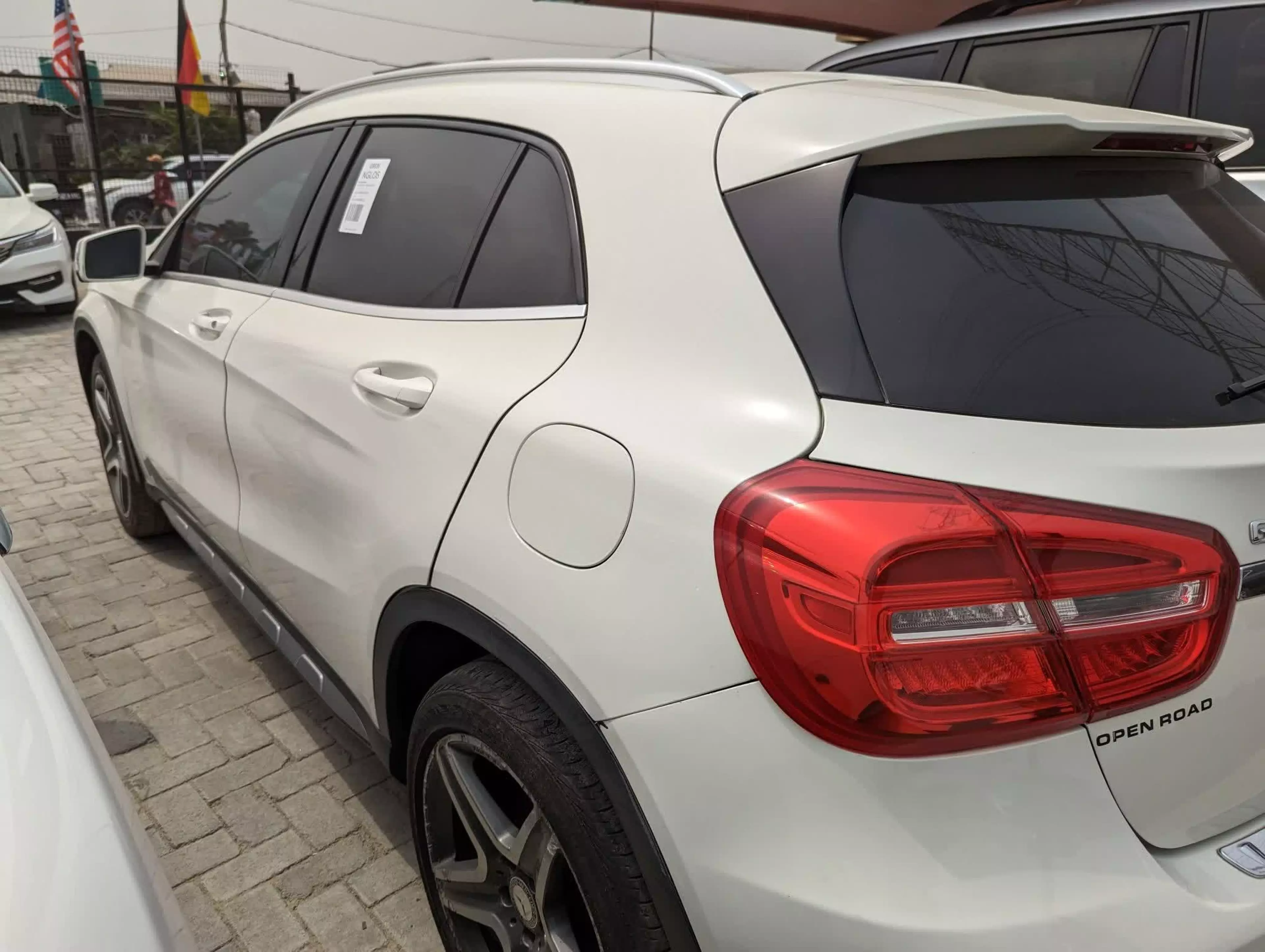 Mercedes-Benz GLA 250 - 2015