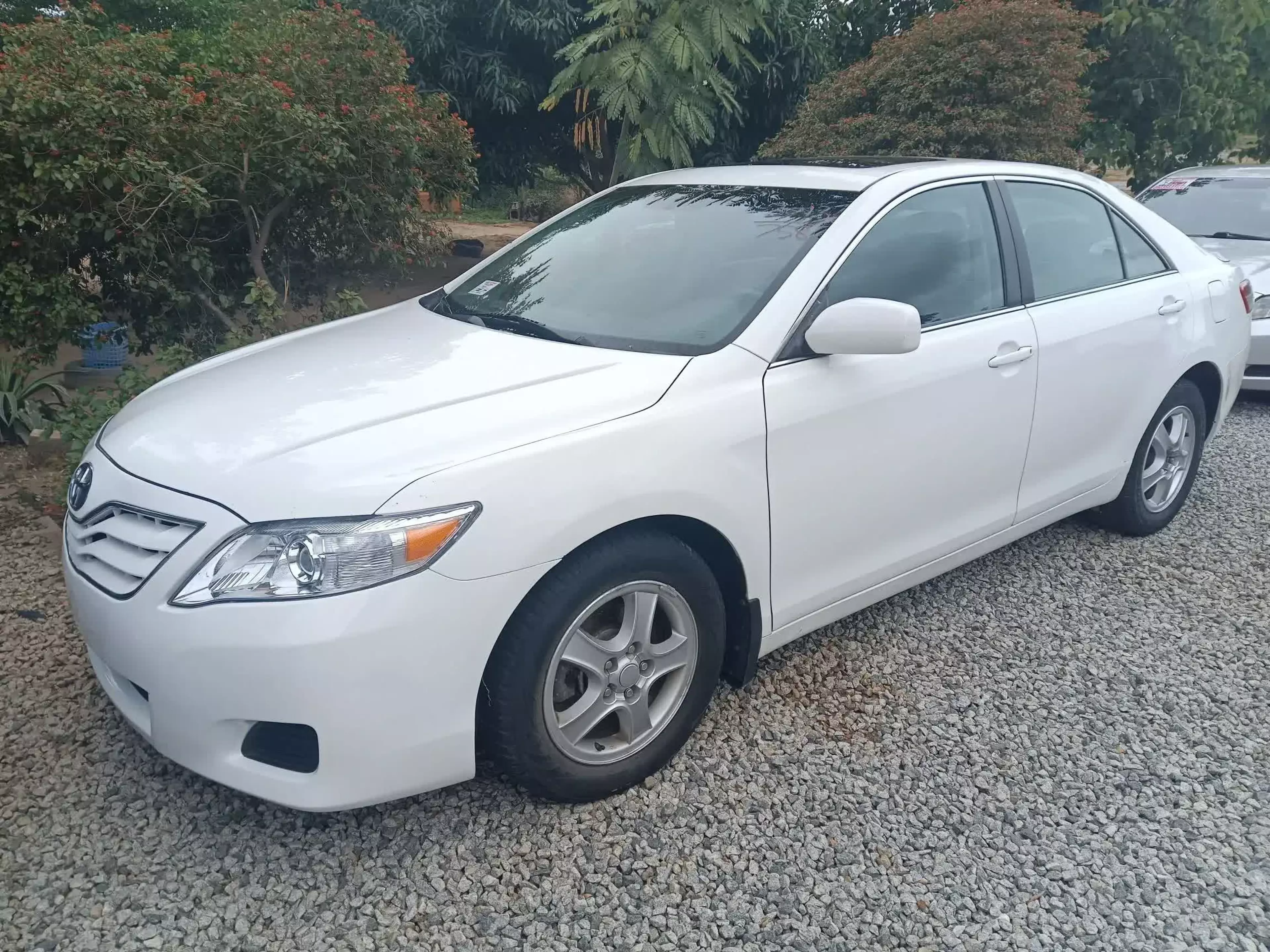 Toyota Camry - 2010