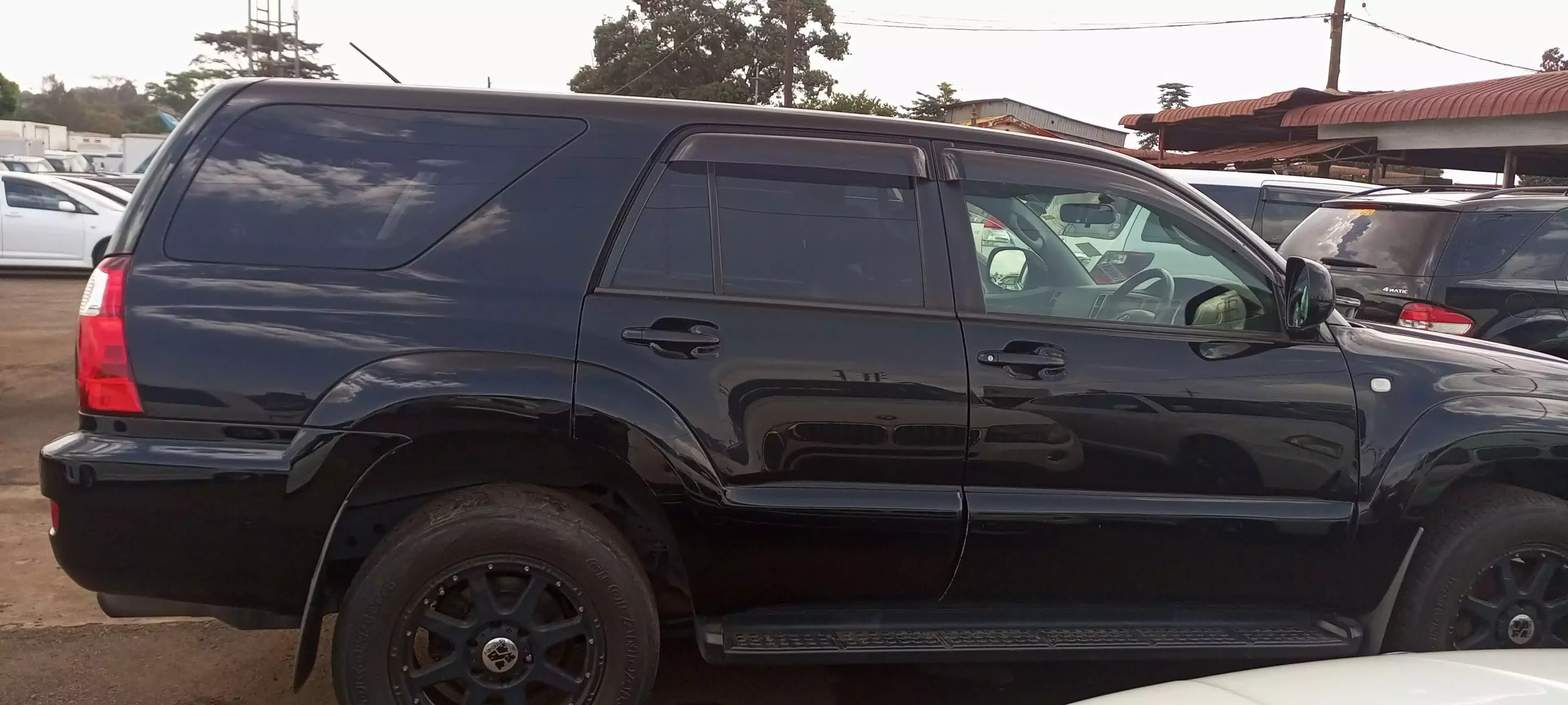 Toyota Hilux Surf  - 2010