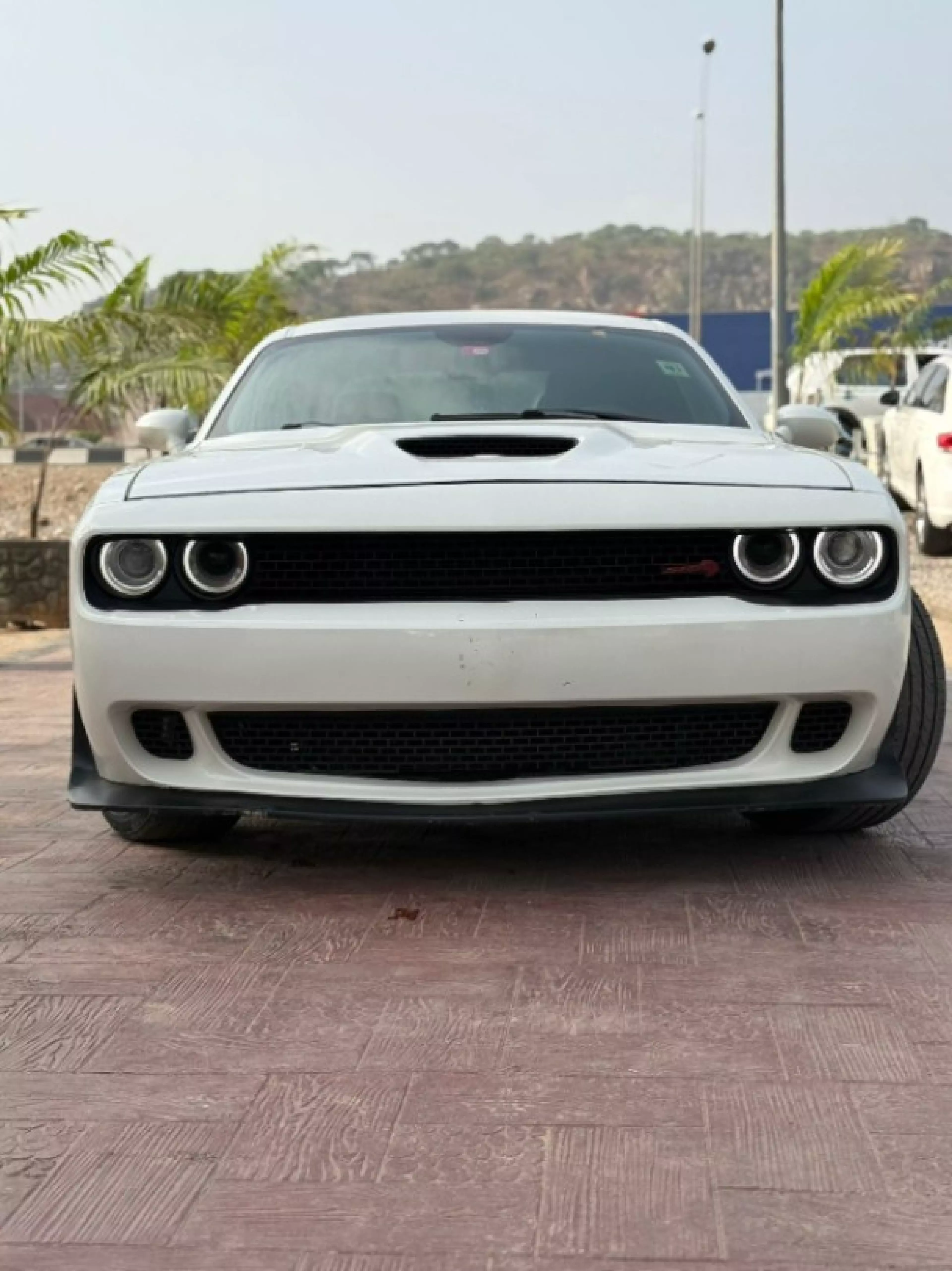 Dodge Challenger - 2015