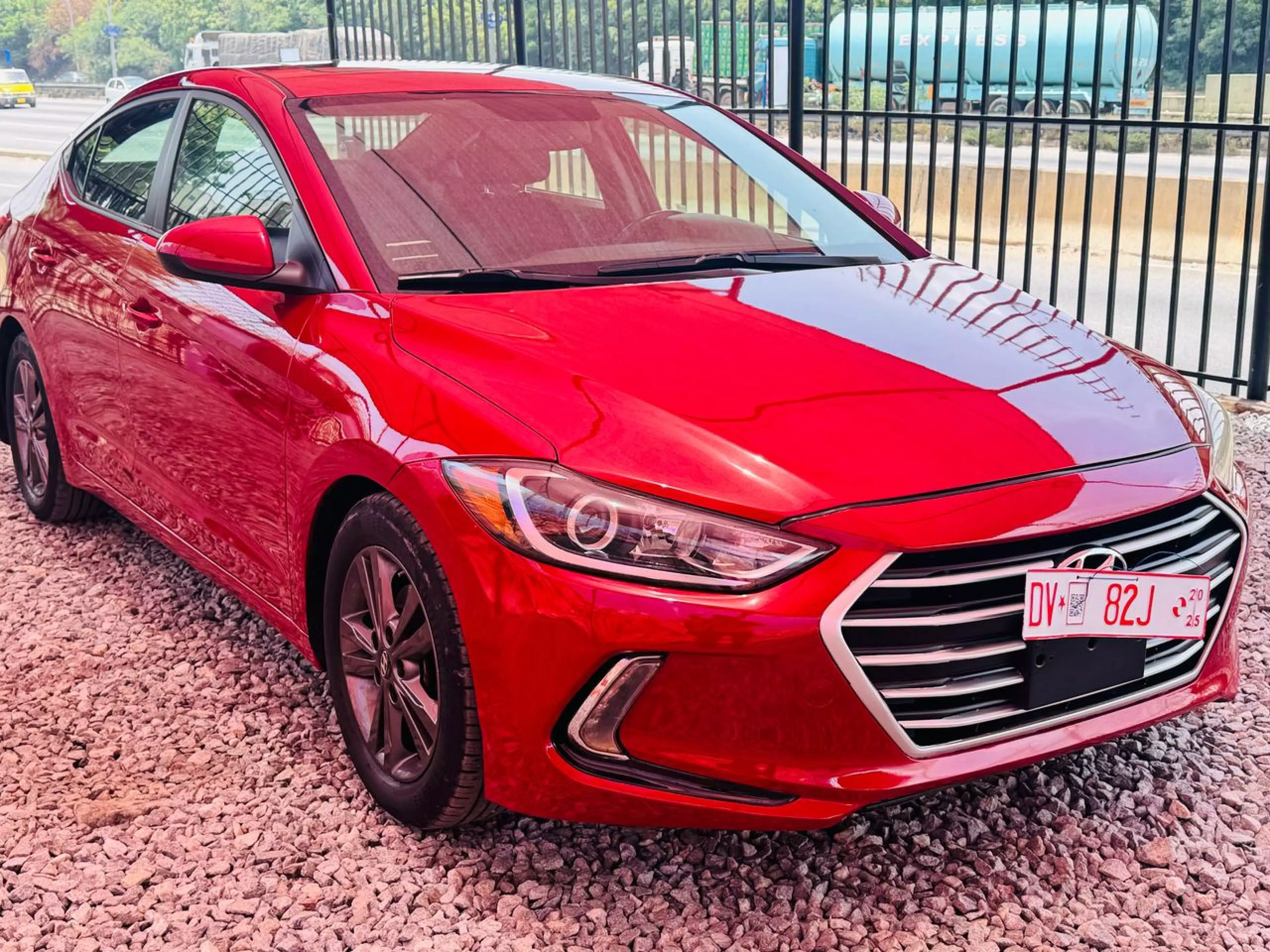 Hyundai Elantra   - 2017