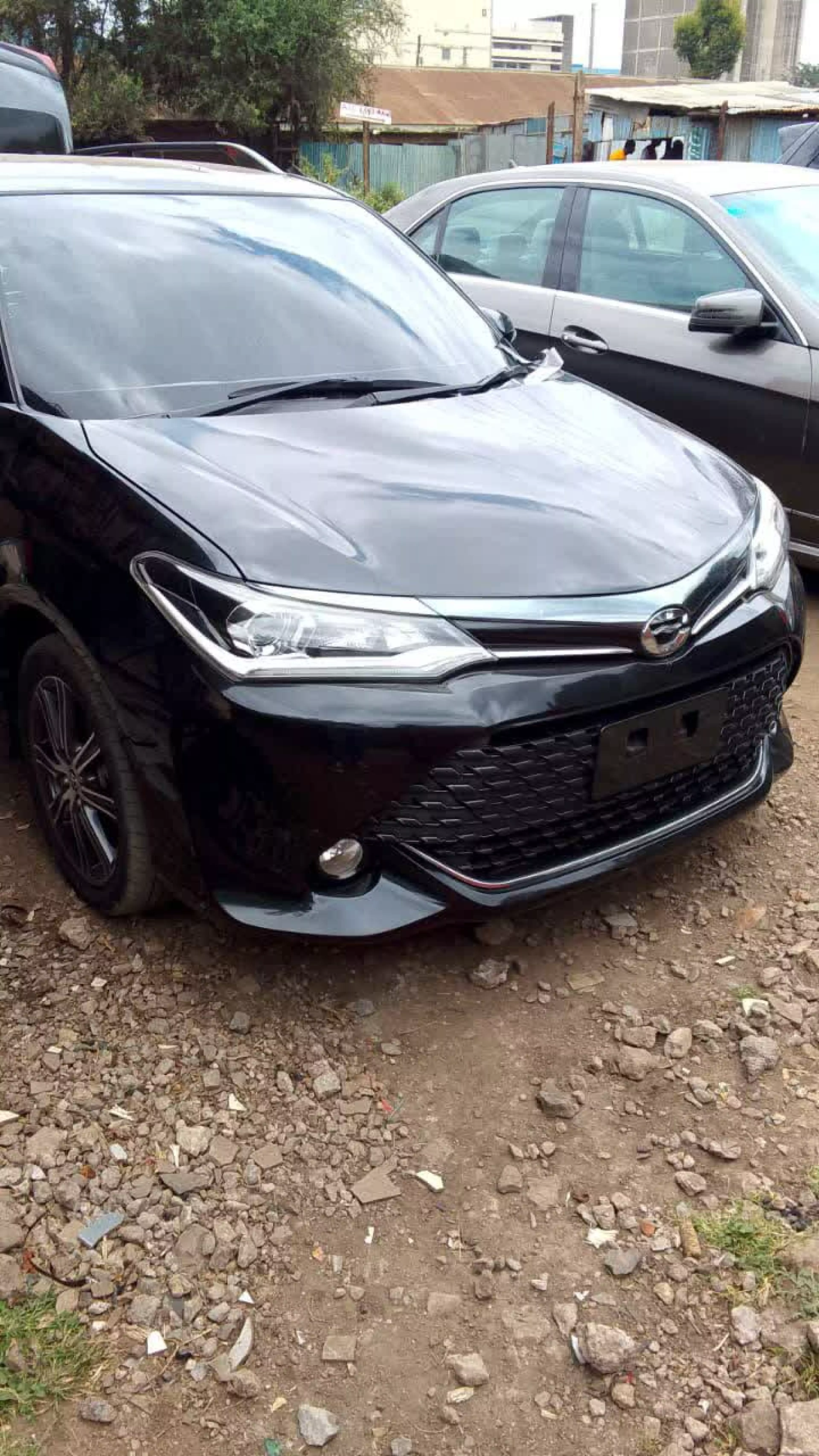 Toyota Fielder    - 2017