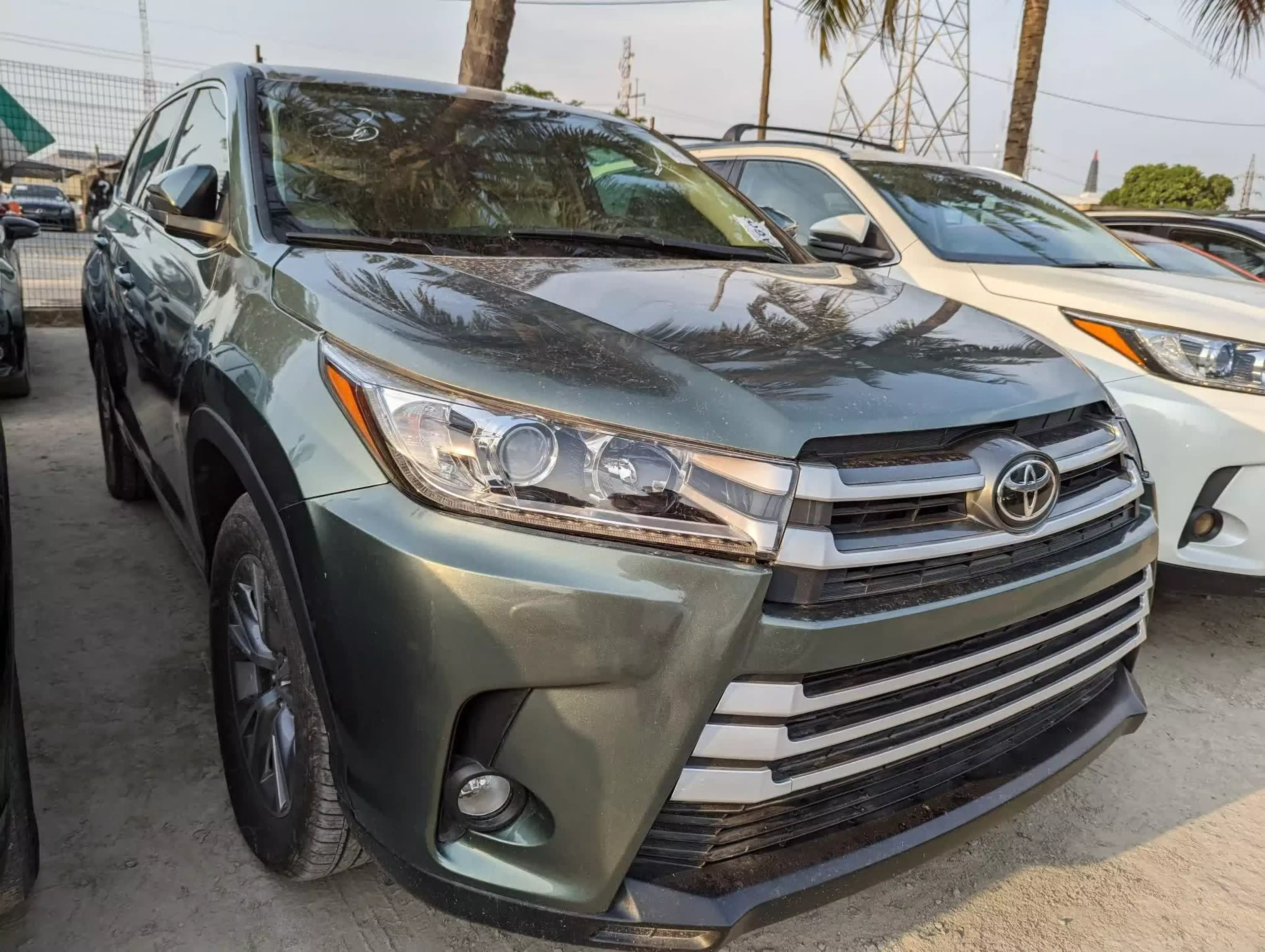 Toyota Highlander - 2016