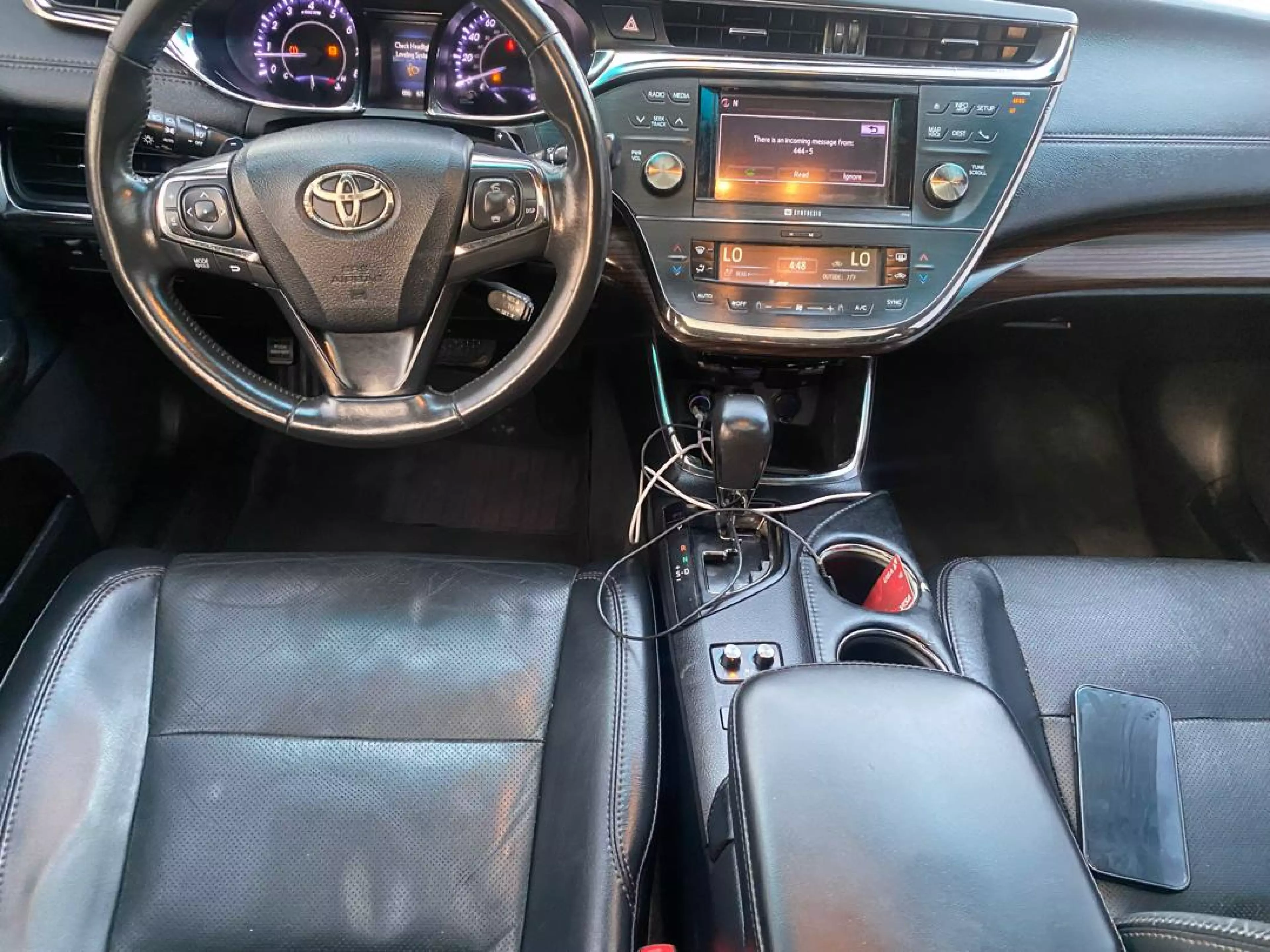 Toyota Avalon   - 2013