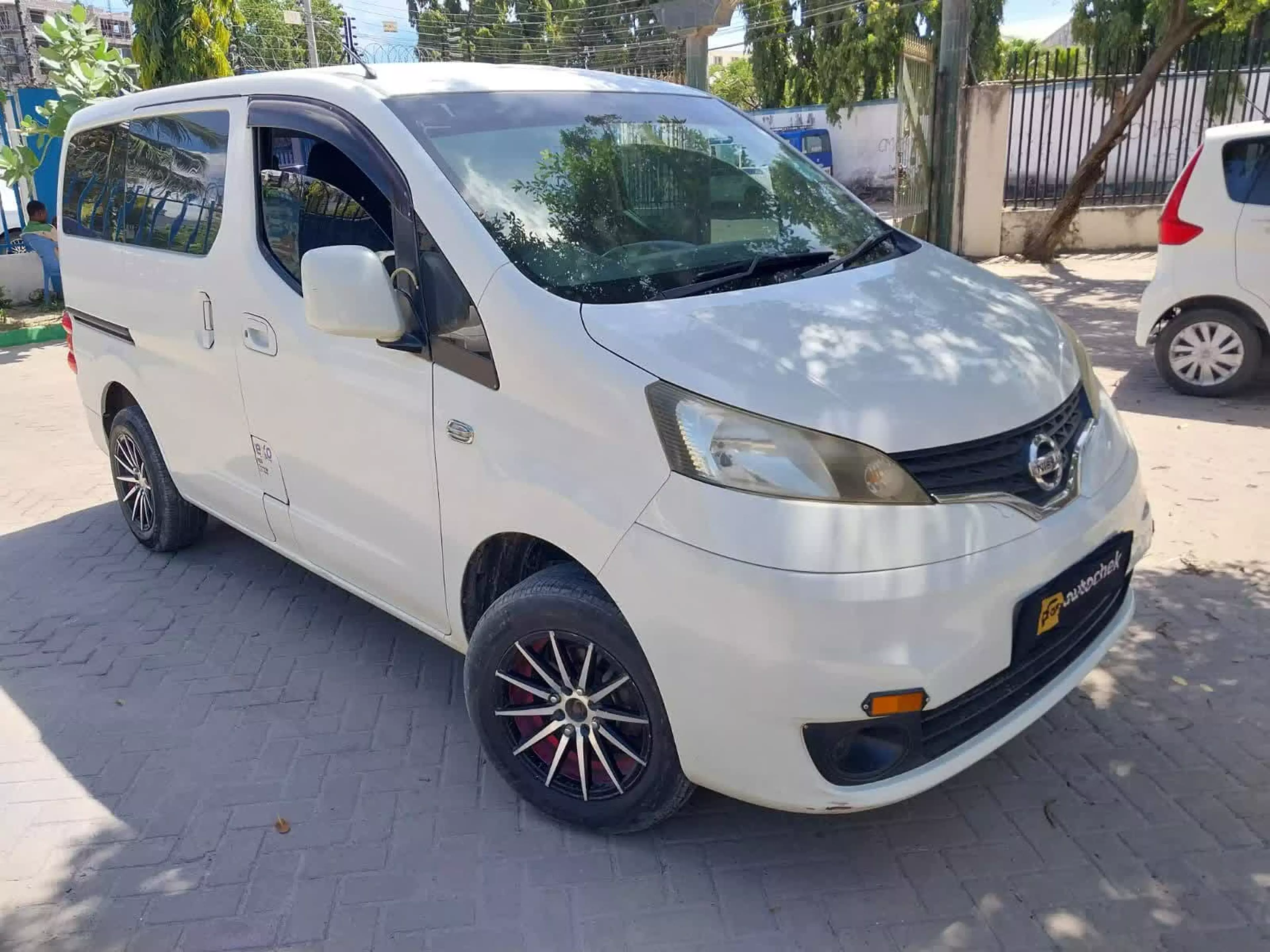 Nissan NV200 - 2014