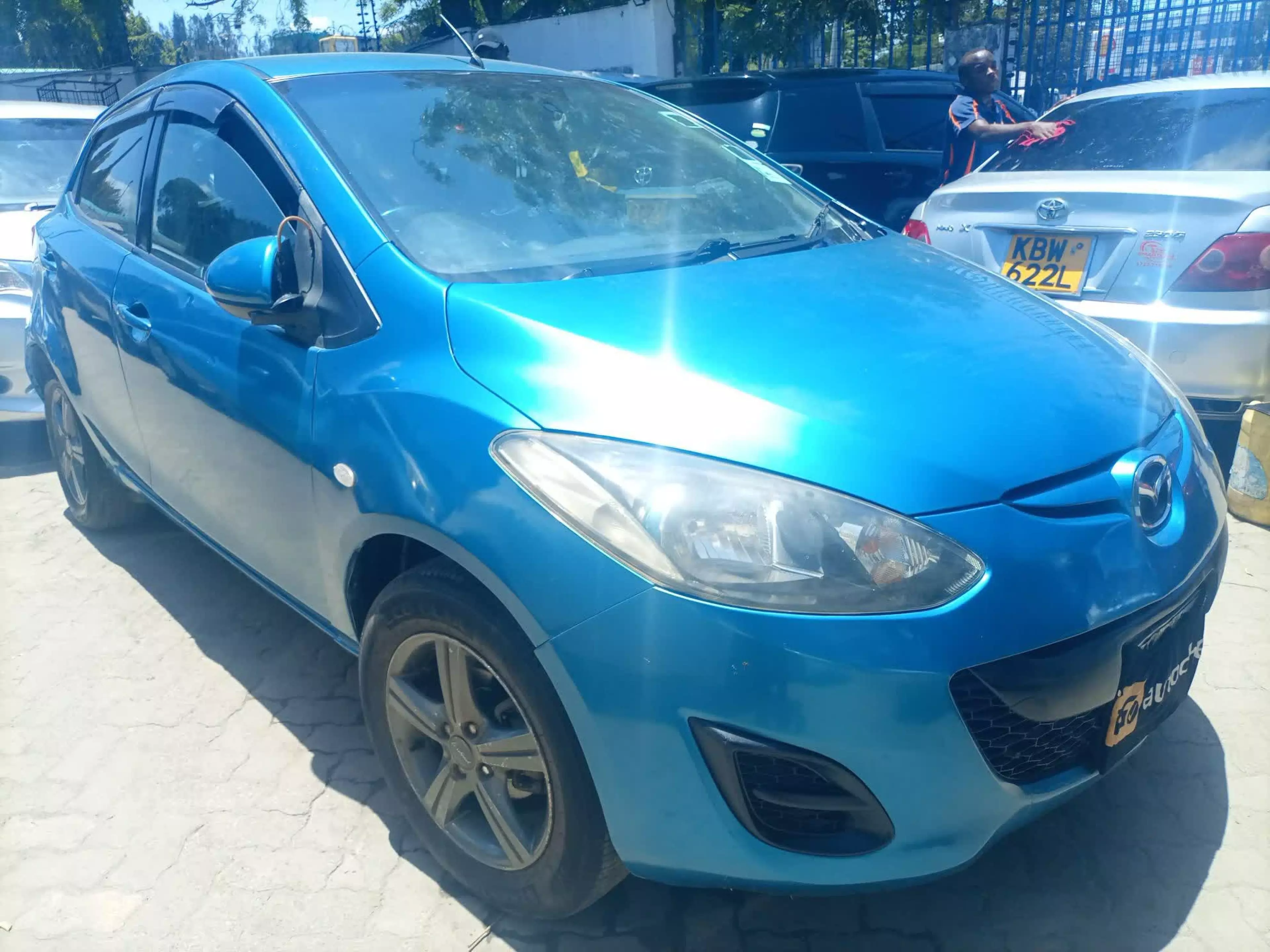 Mazda Demio  - 2011