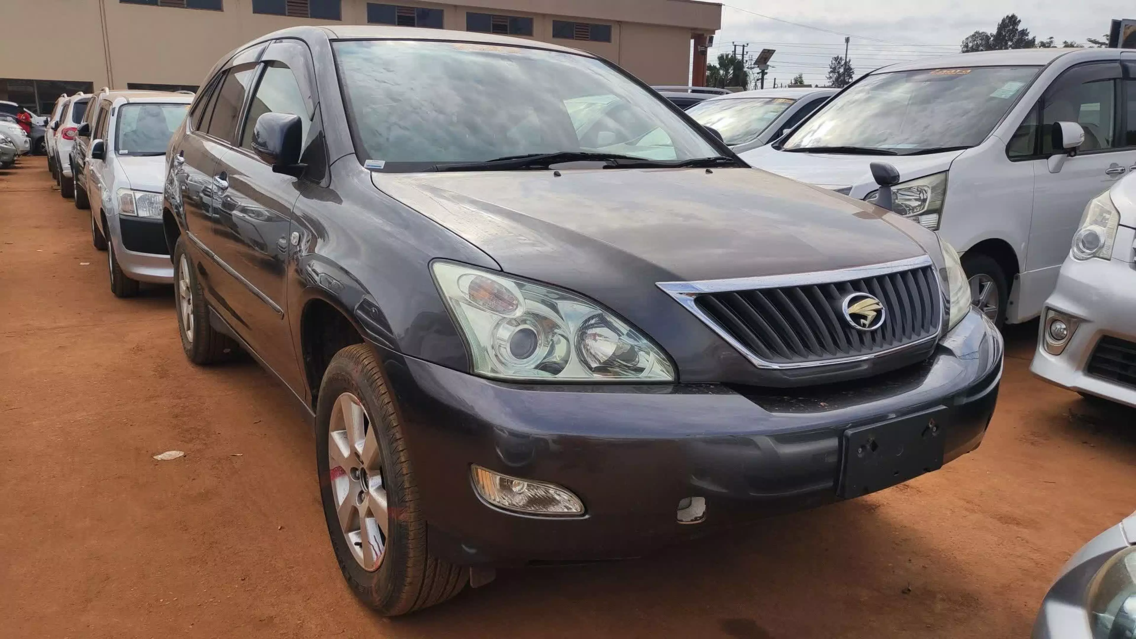 Toyota Harrier - 2009