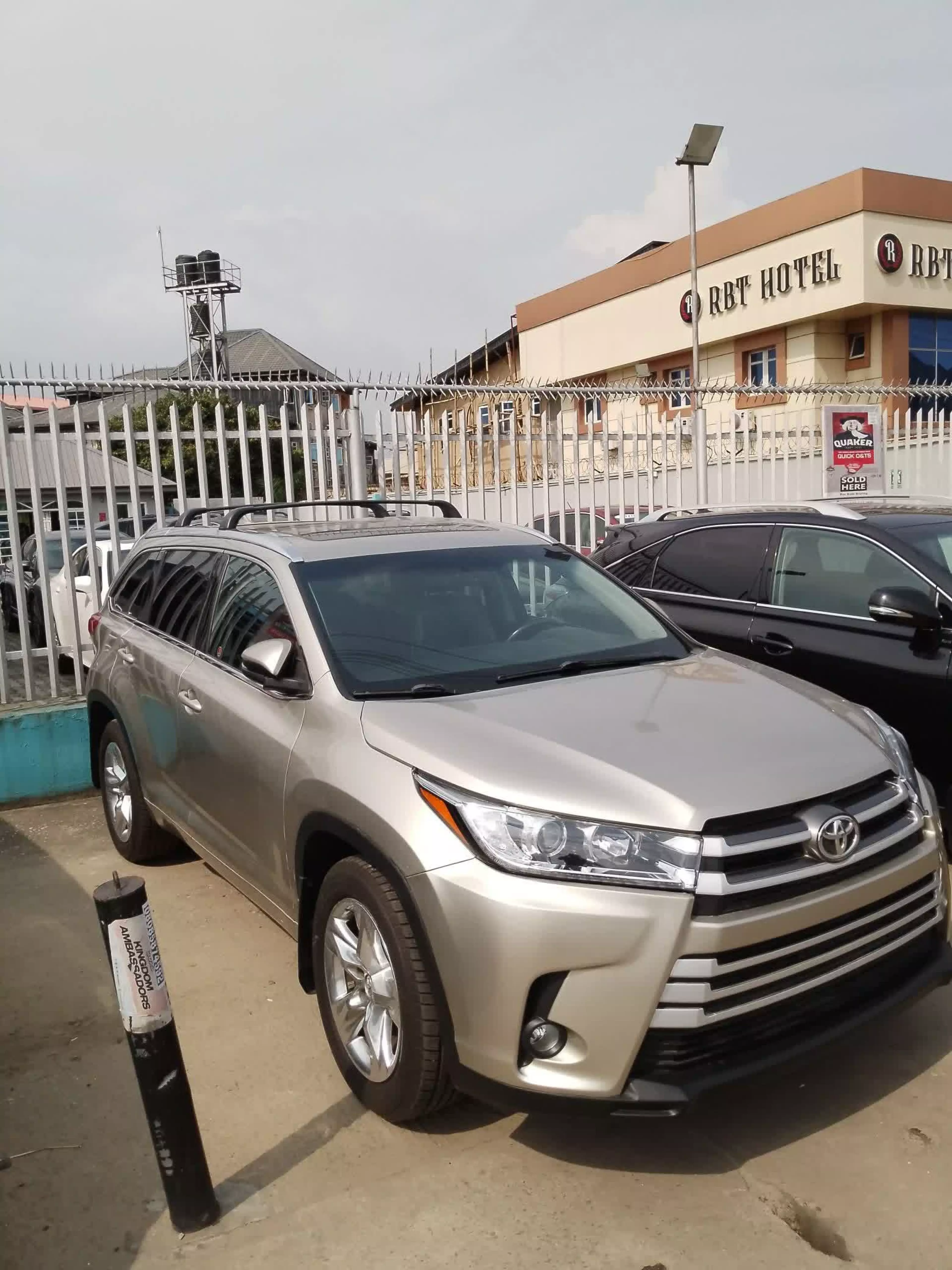 Toyota Highlander - 2014