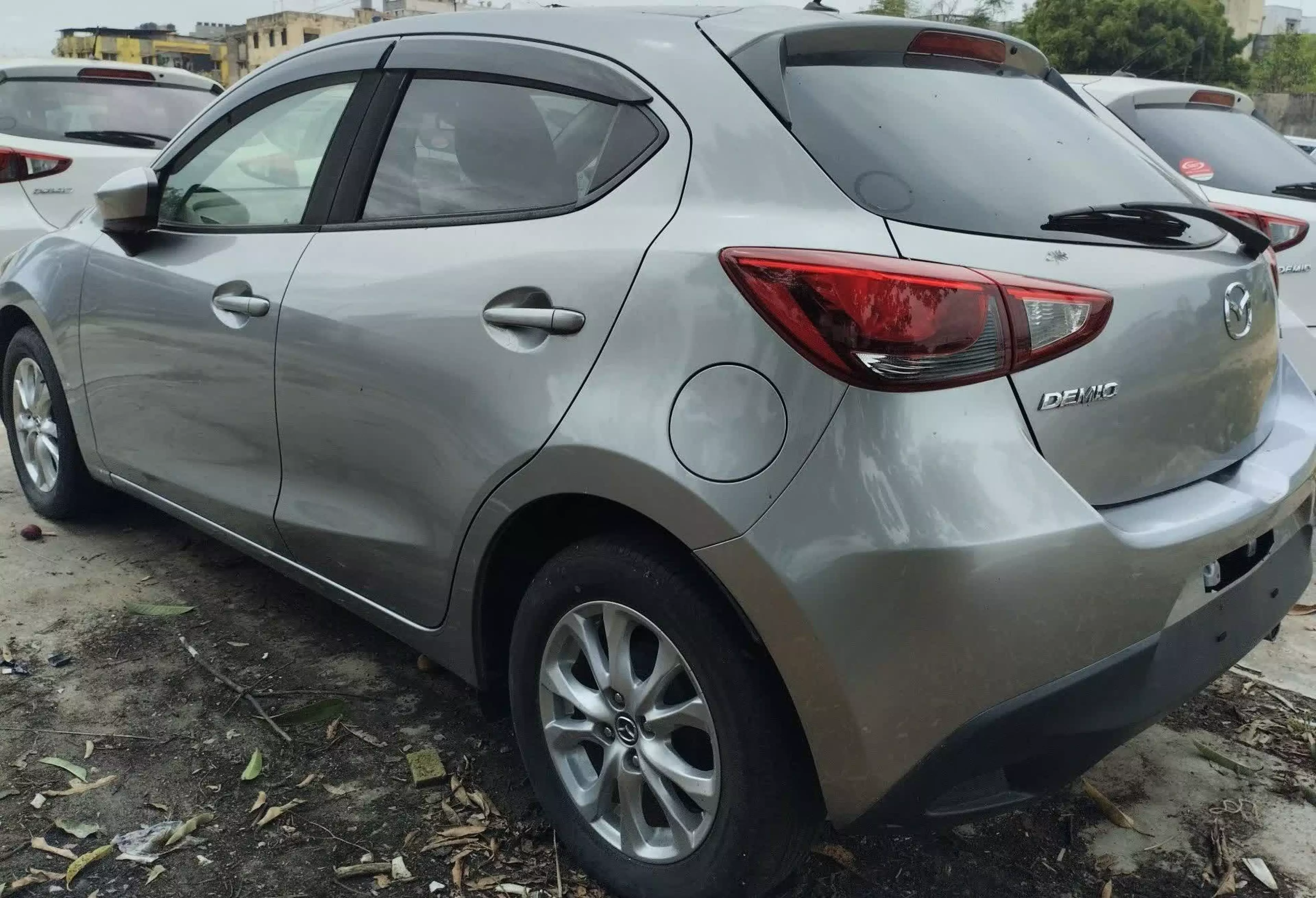 Mazda Demio  - 2016