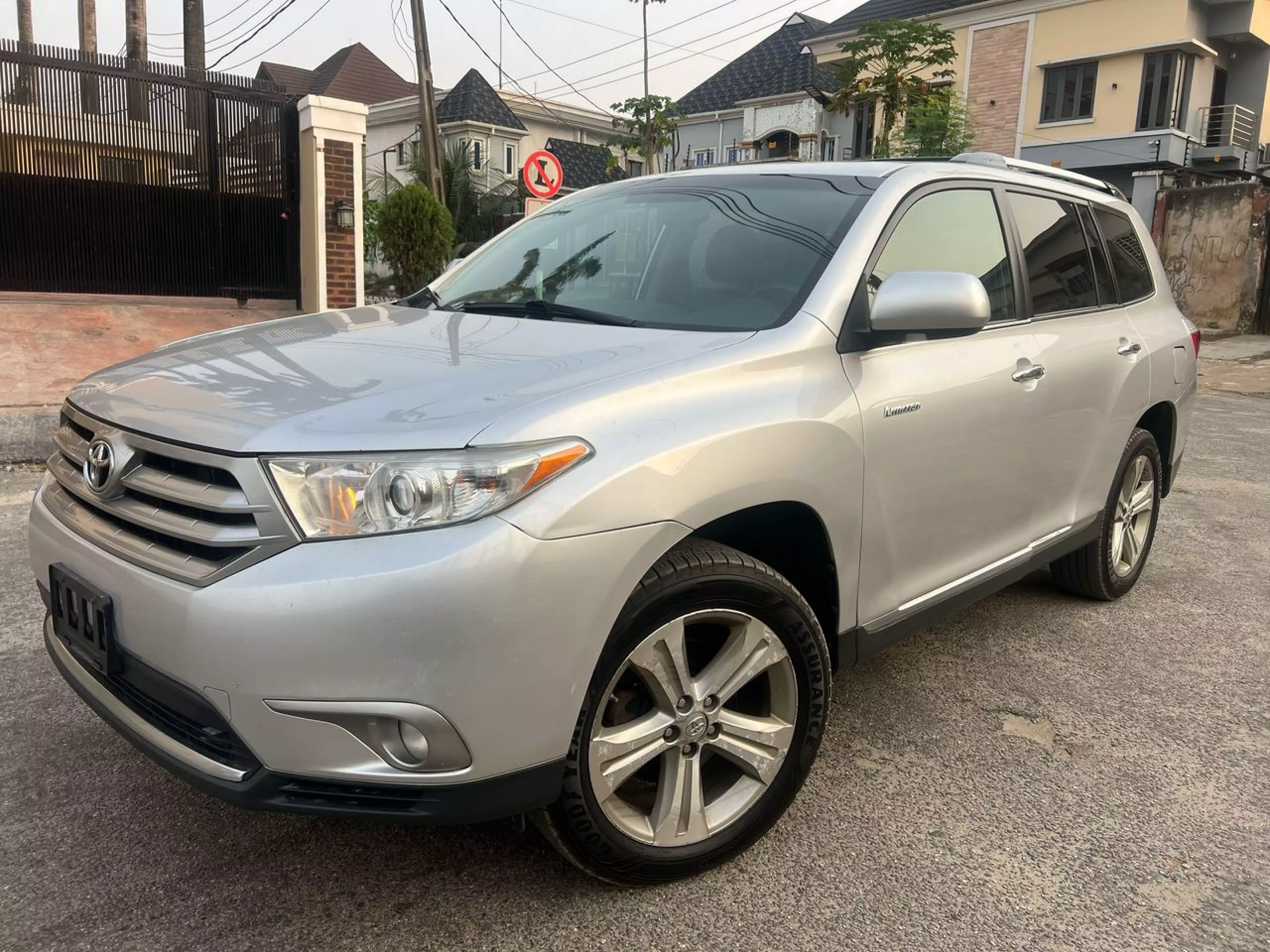 Toyota Highlander - 2013