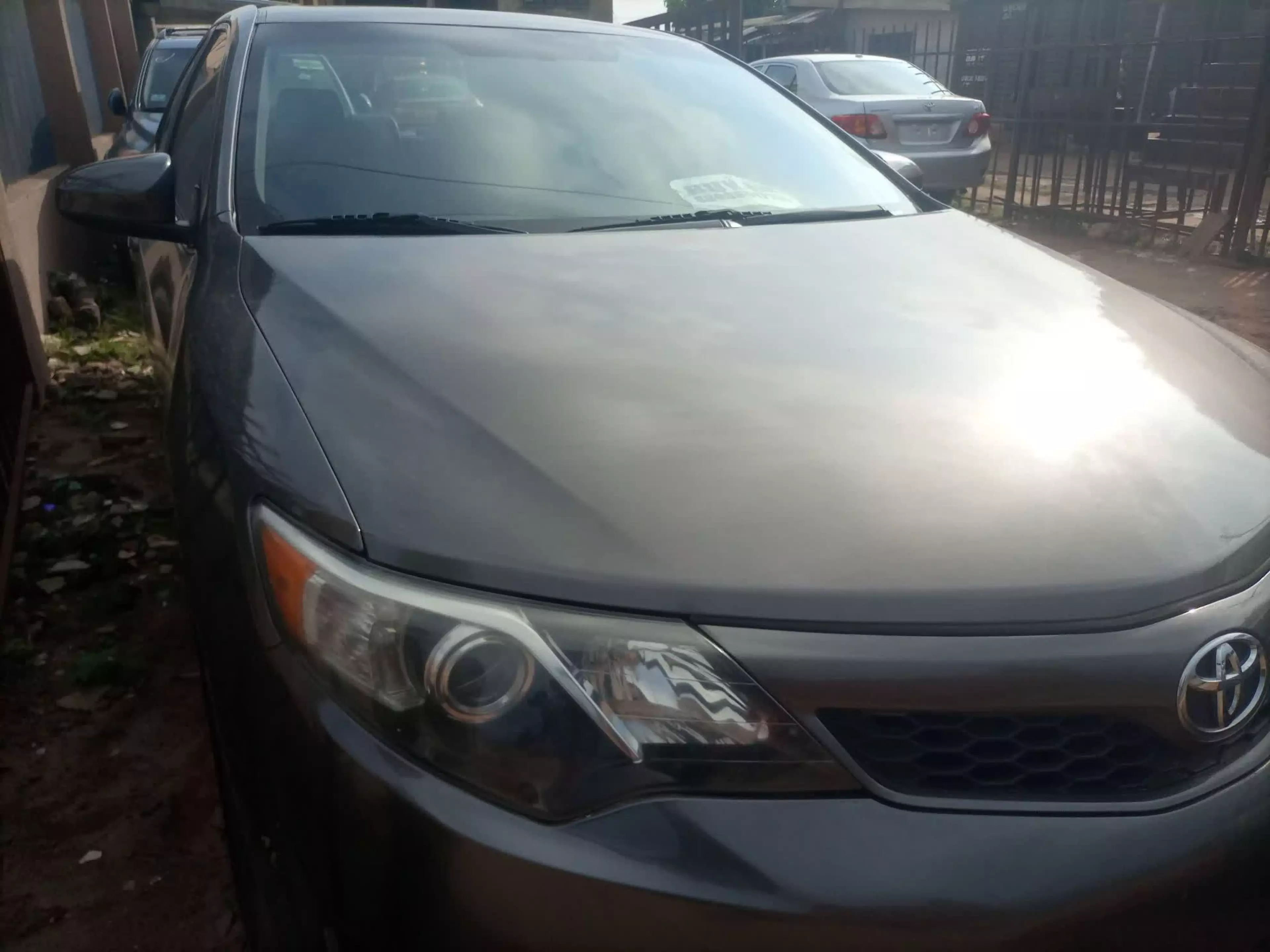 Toyota Camry - 2014