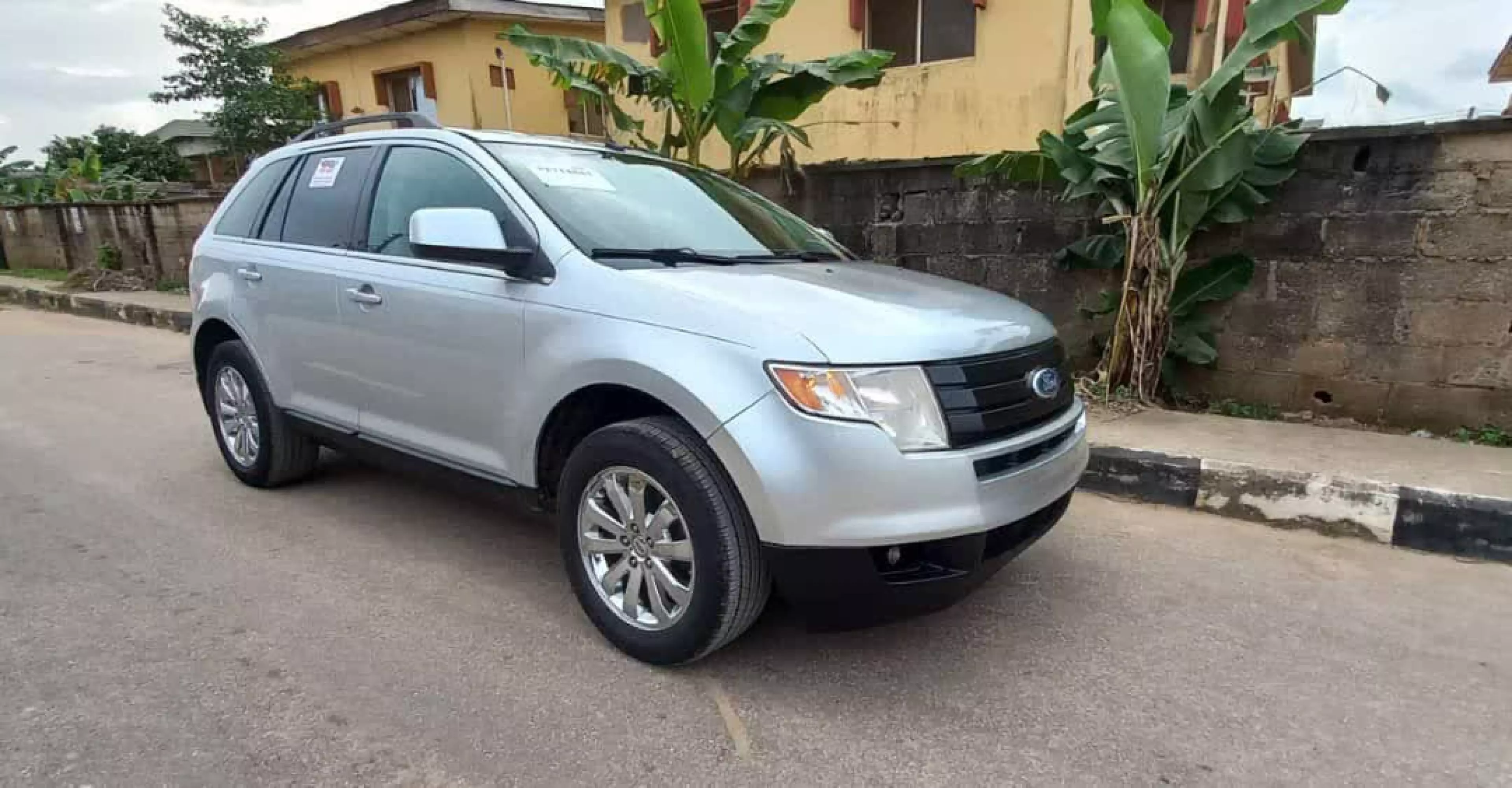Ford Edge - 2010