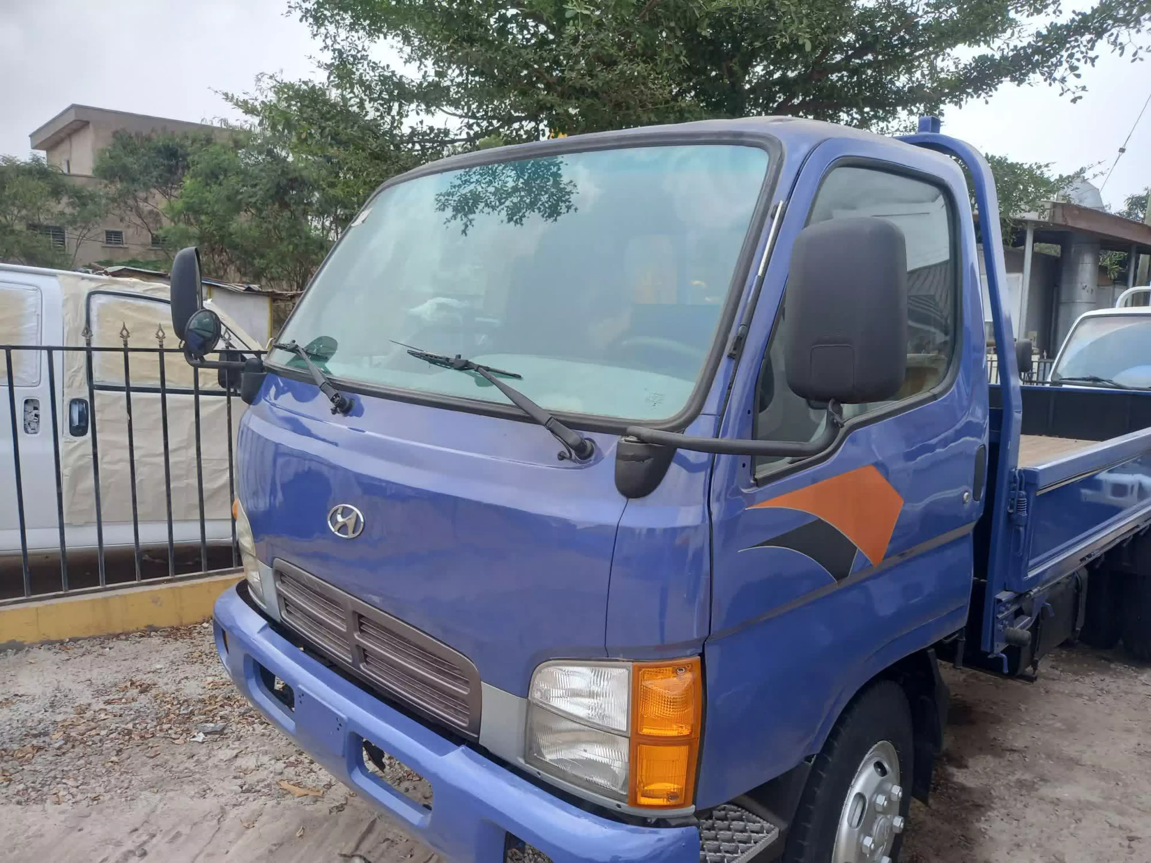 Hyundai Mighty - 2006