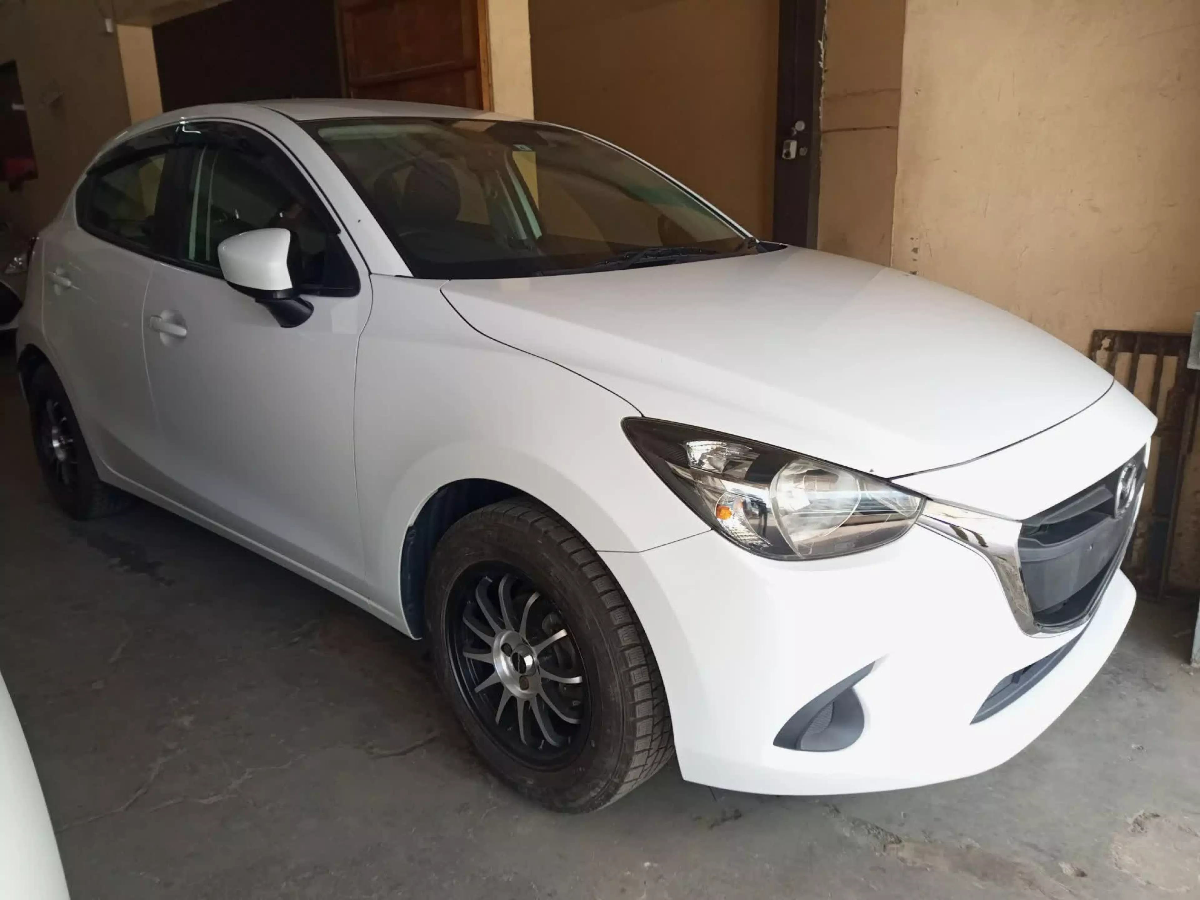 Mazda Demio - 2015