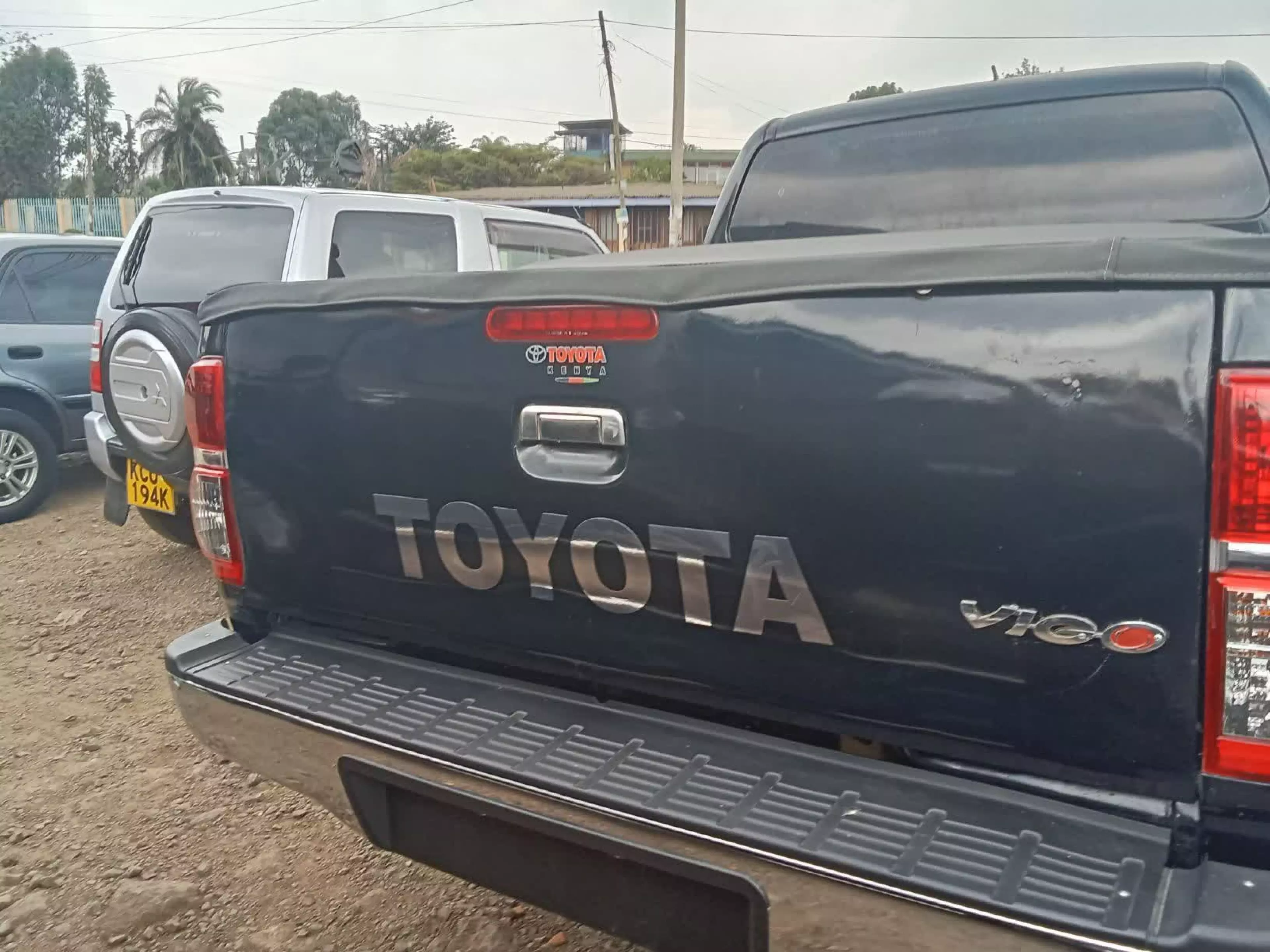 Toyota Hilux vigo    - 2013