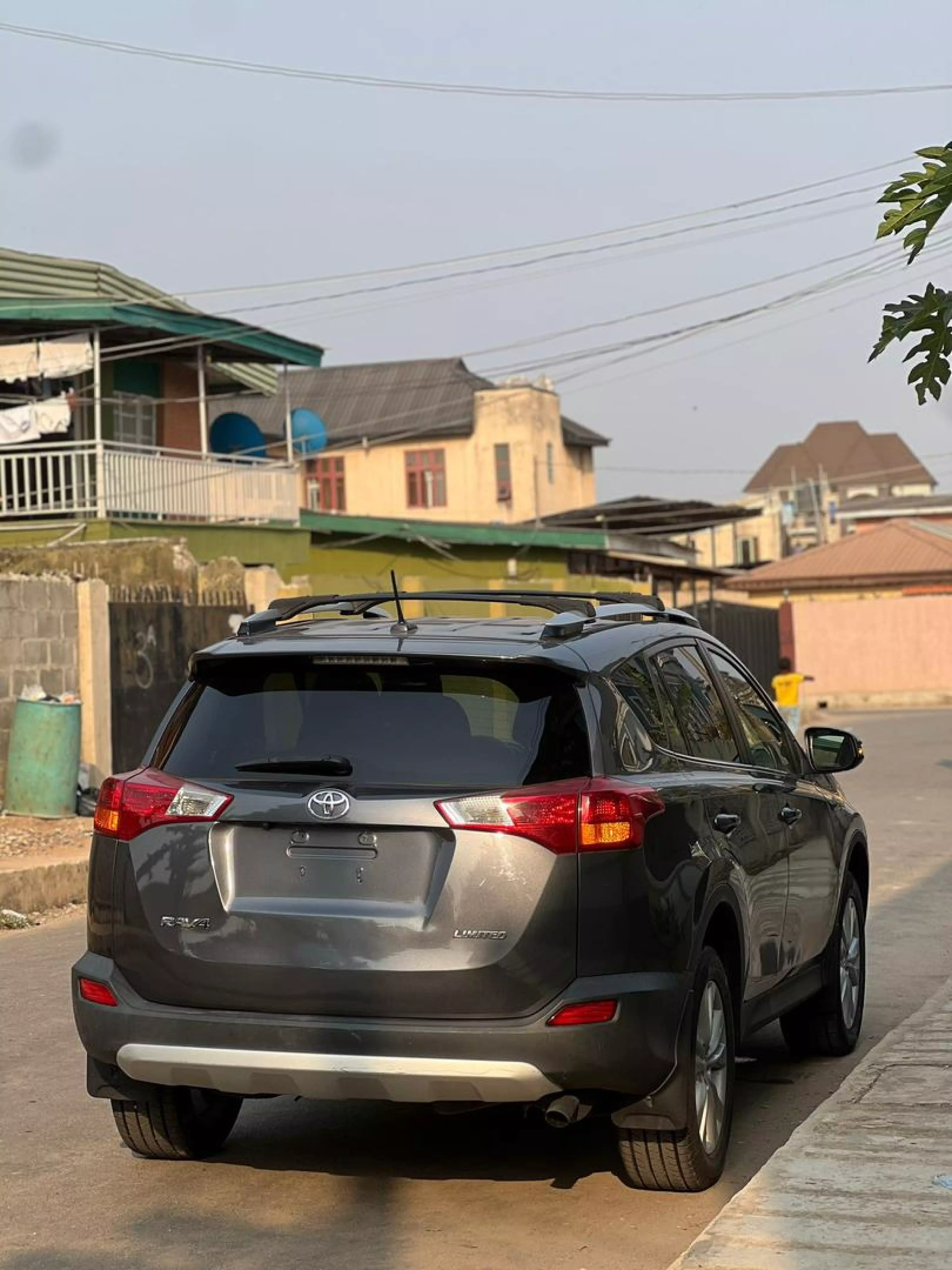 Toyota RAV 4   - 2015