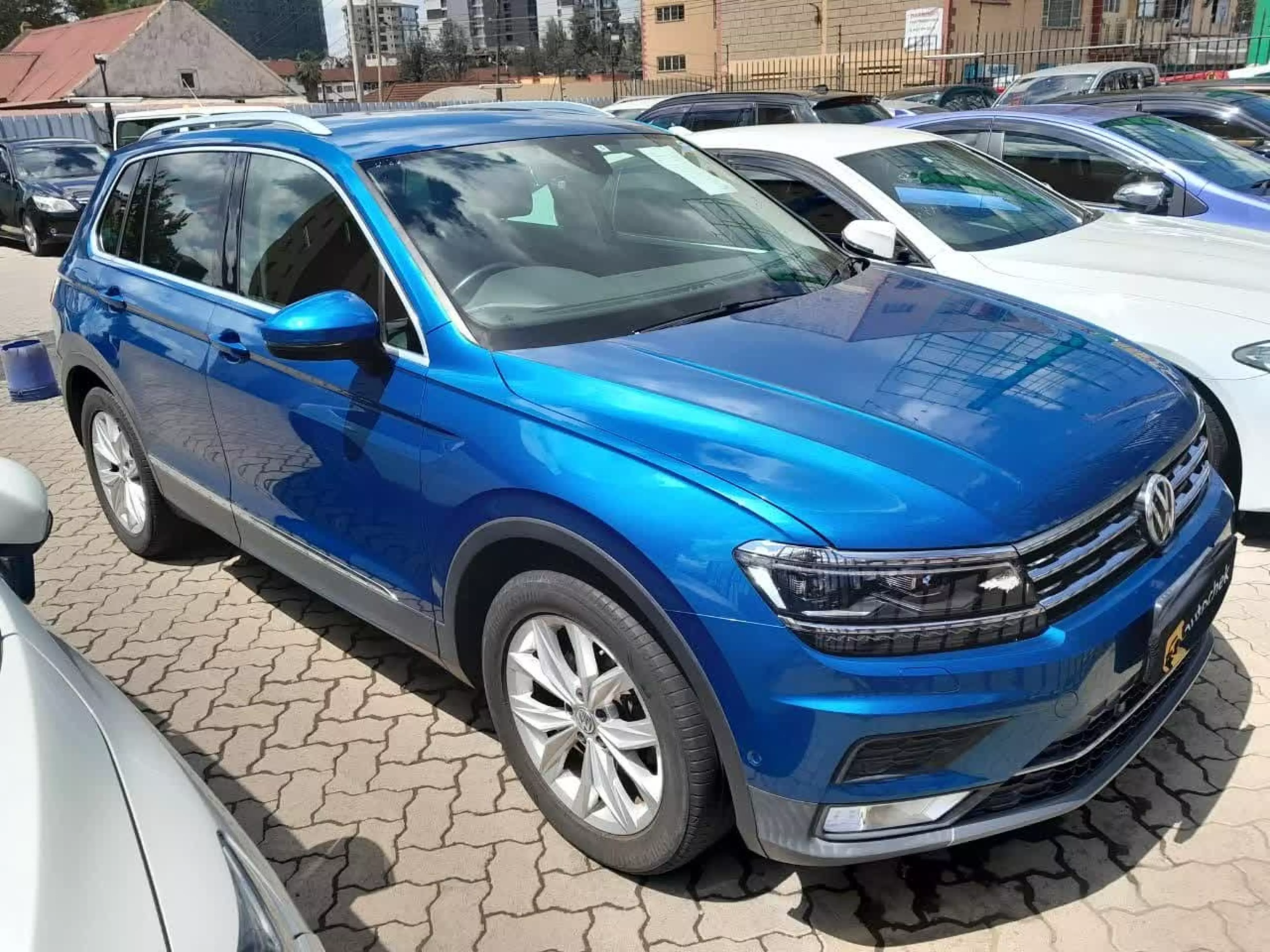 Volkswagen Tiguan - 2017
