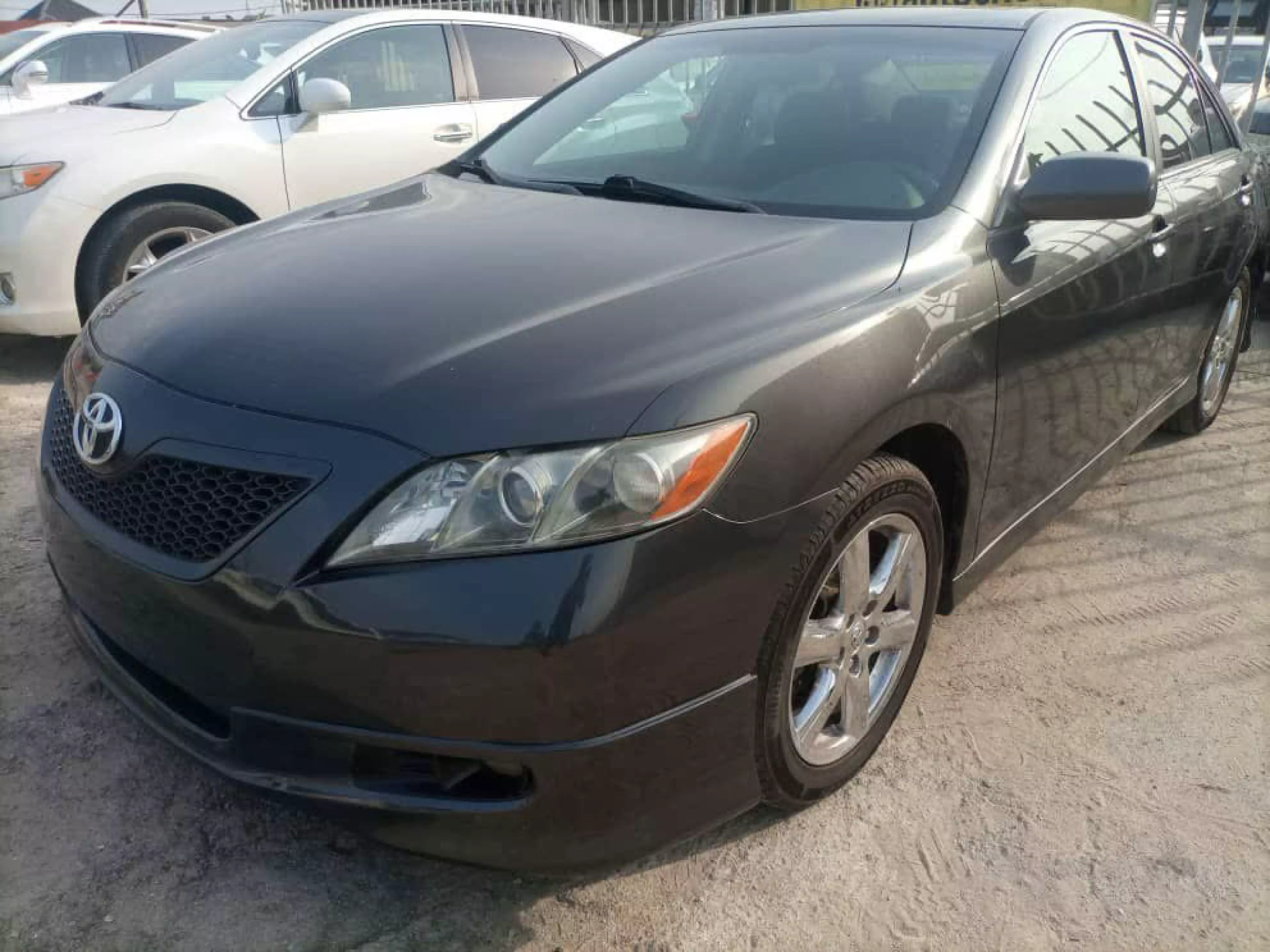 Toyota Camry - 2008