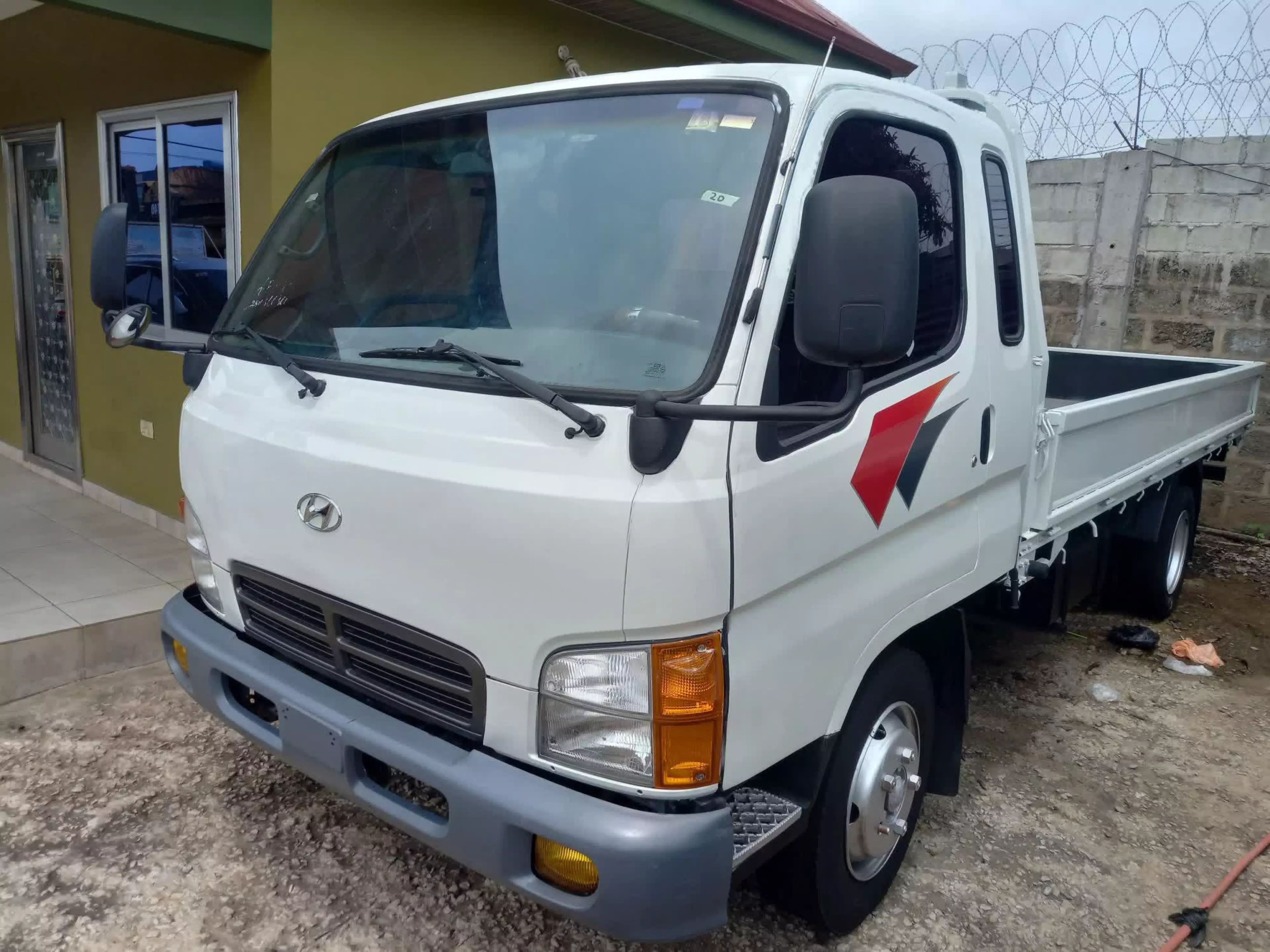 Hyundai Mighty - 2004