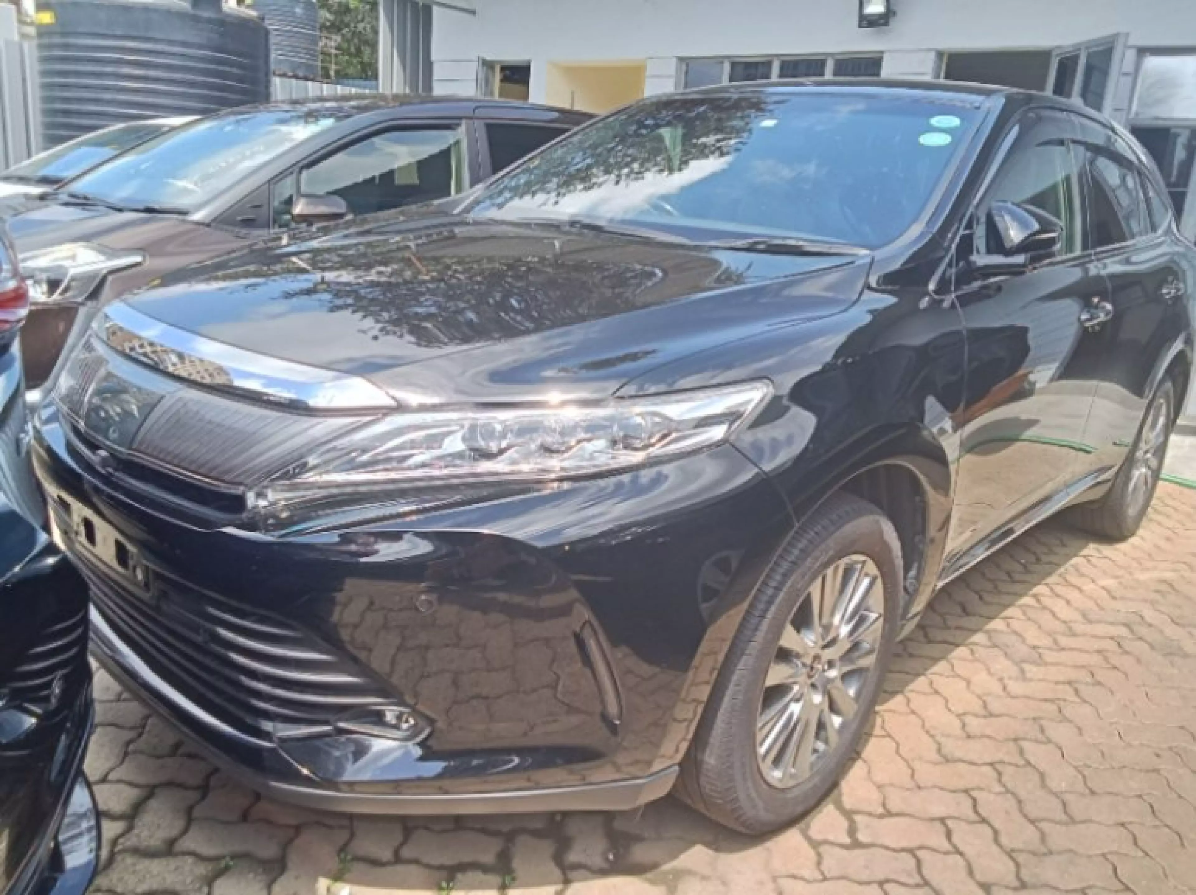 Toyota Harrier - 2018