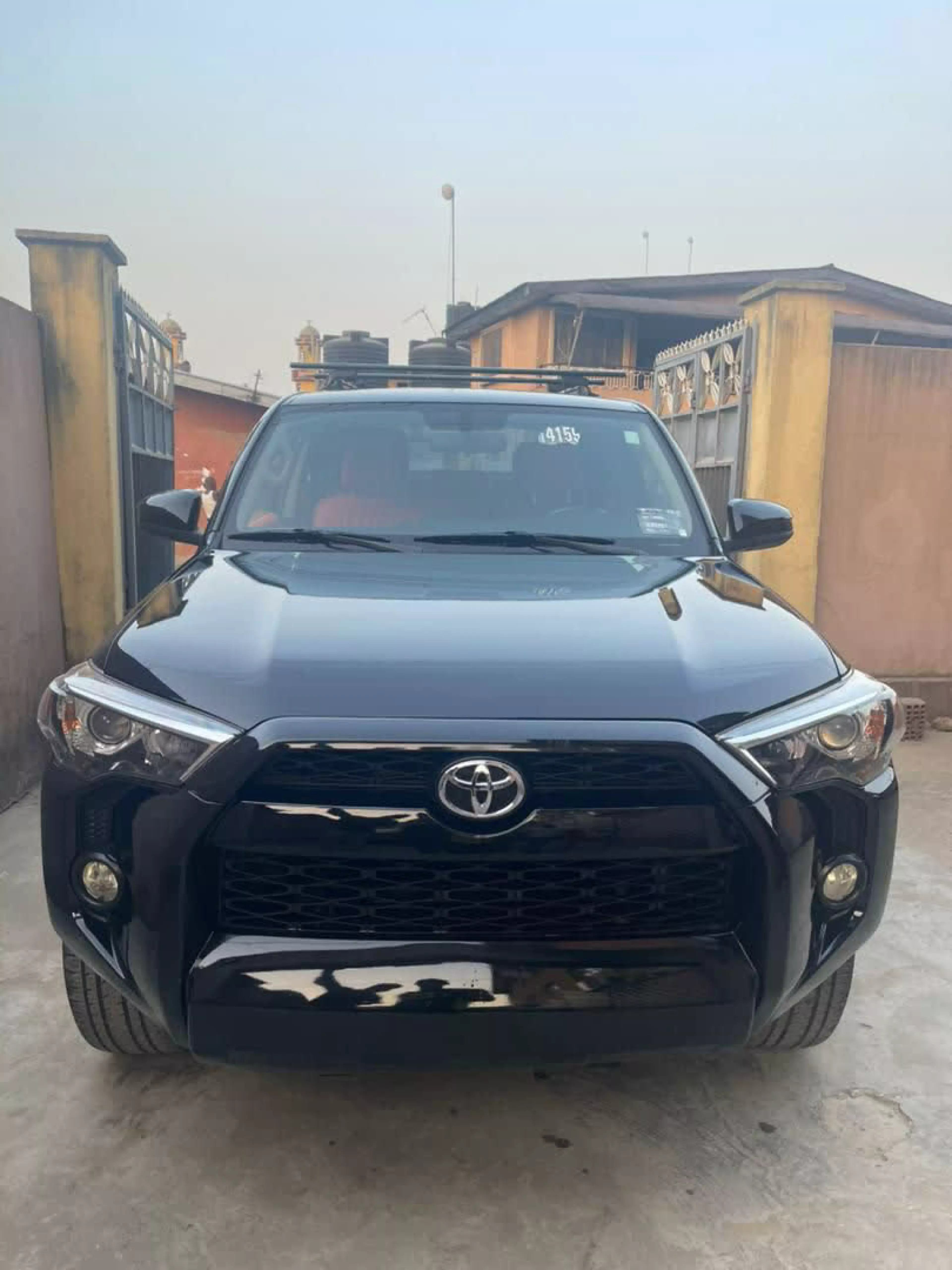 Toyota 4-Runner - 2014