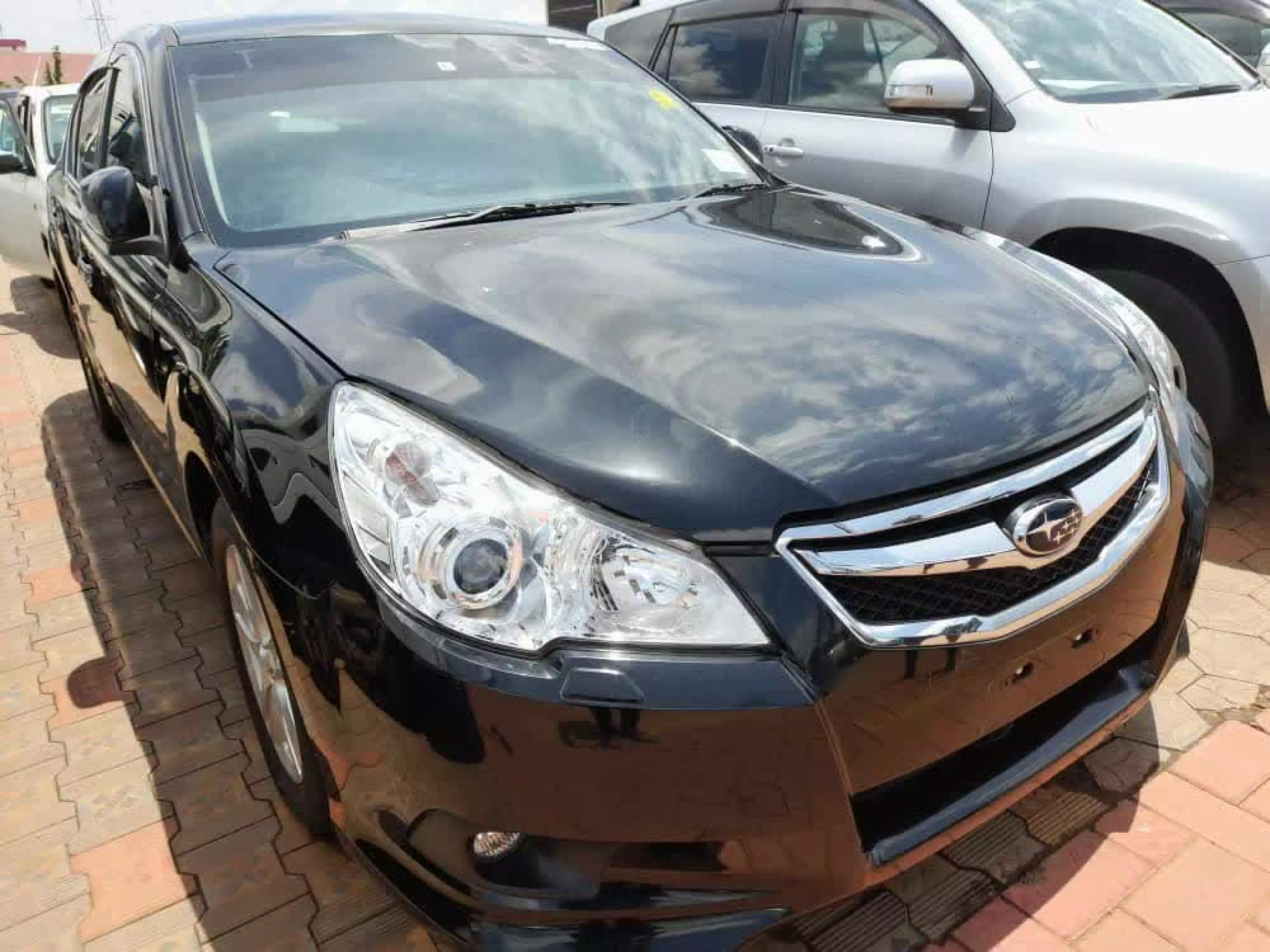 Subaru Legacy  - 2010