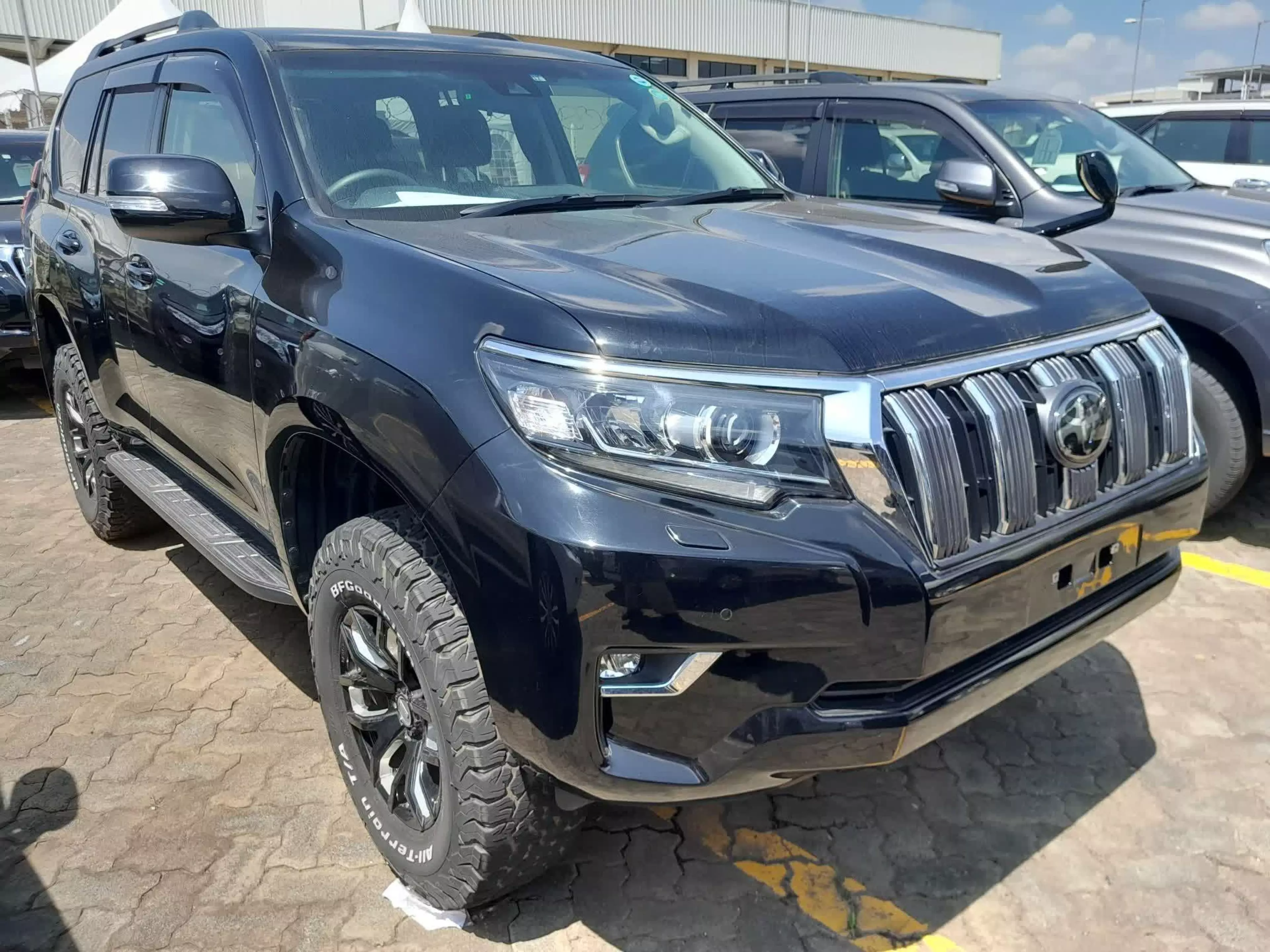 Toyota Landcruiser Prado - 2017
