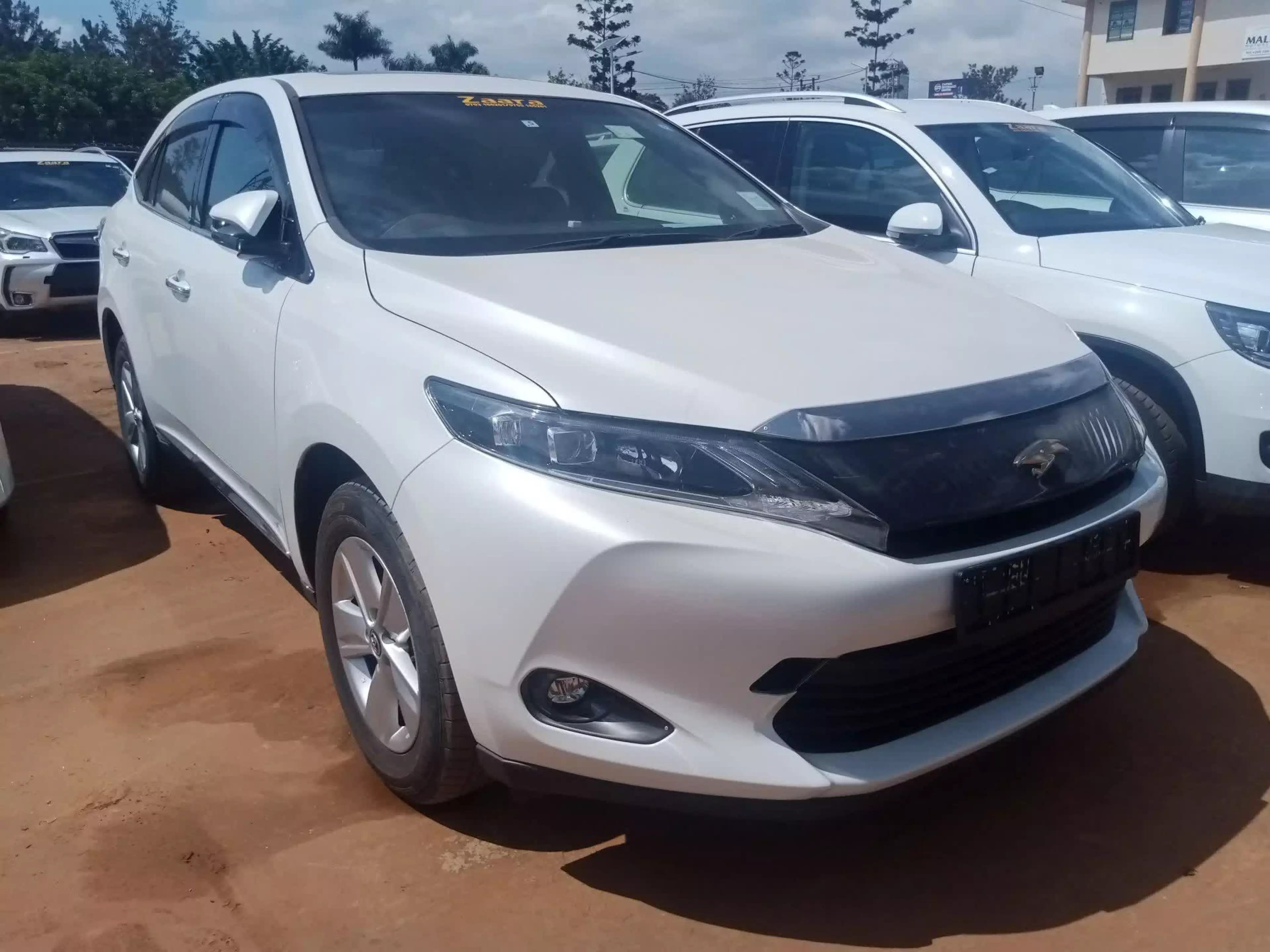 Toyota Harrier - 2014
