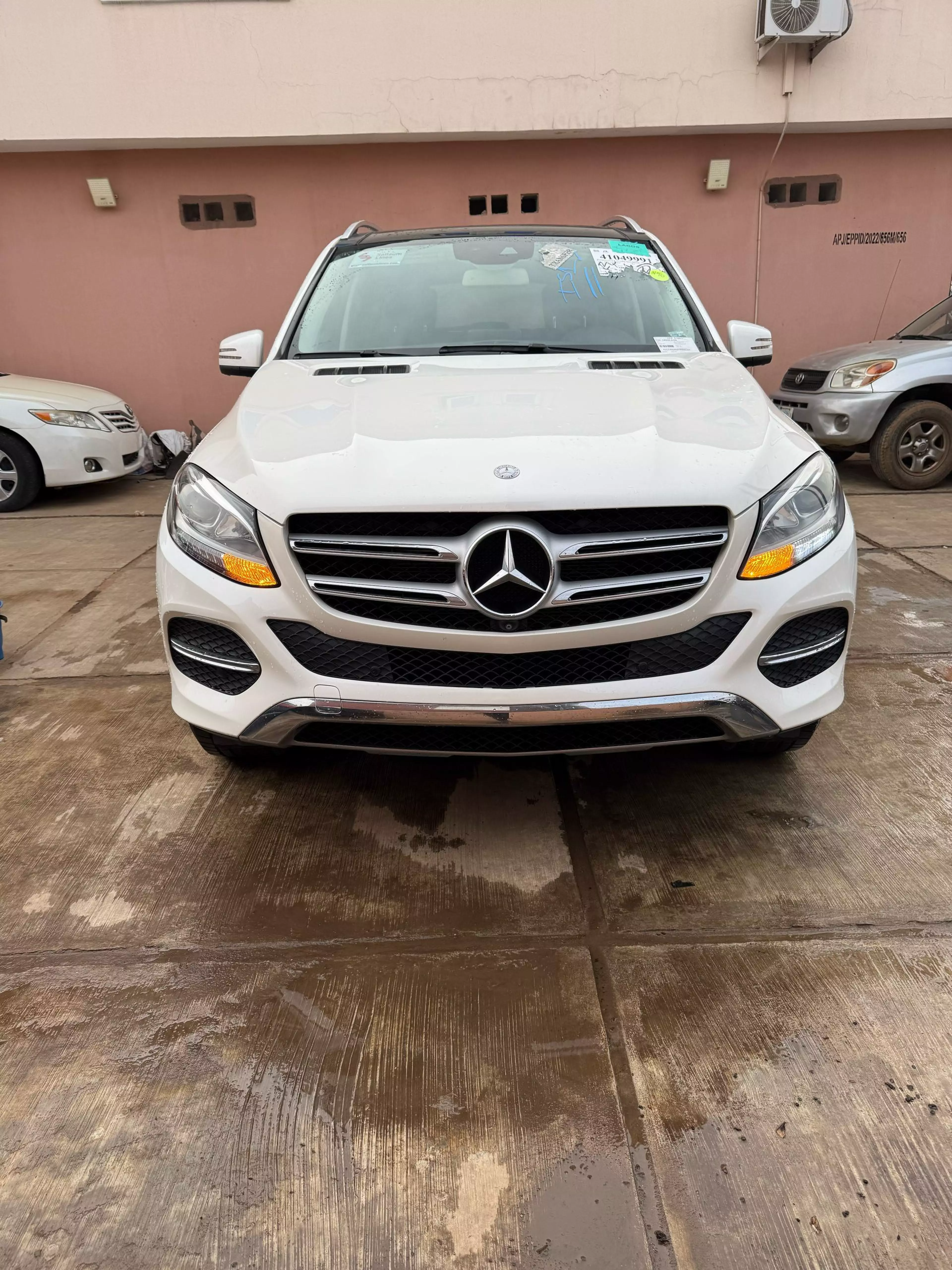 Mercedes-Benz GLE 350   - 2017