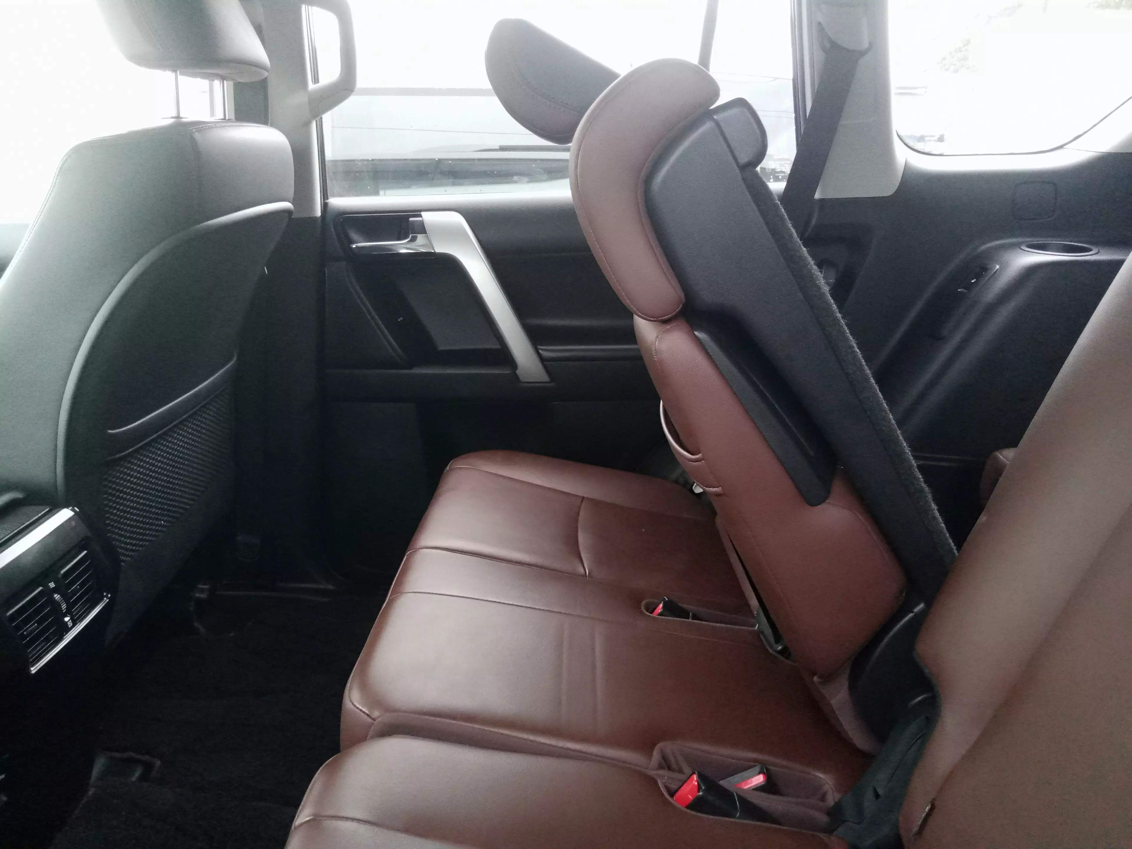 Toyota Landcruiser Prado   - 2017