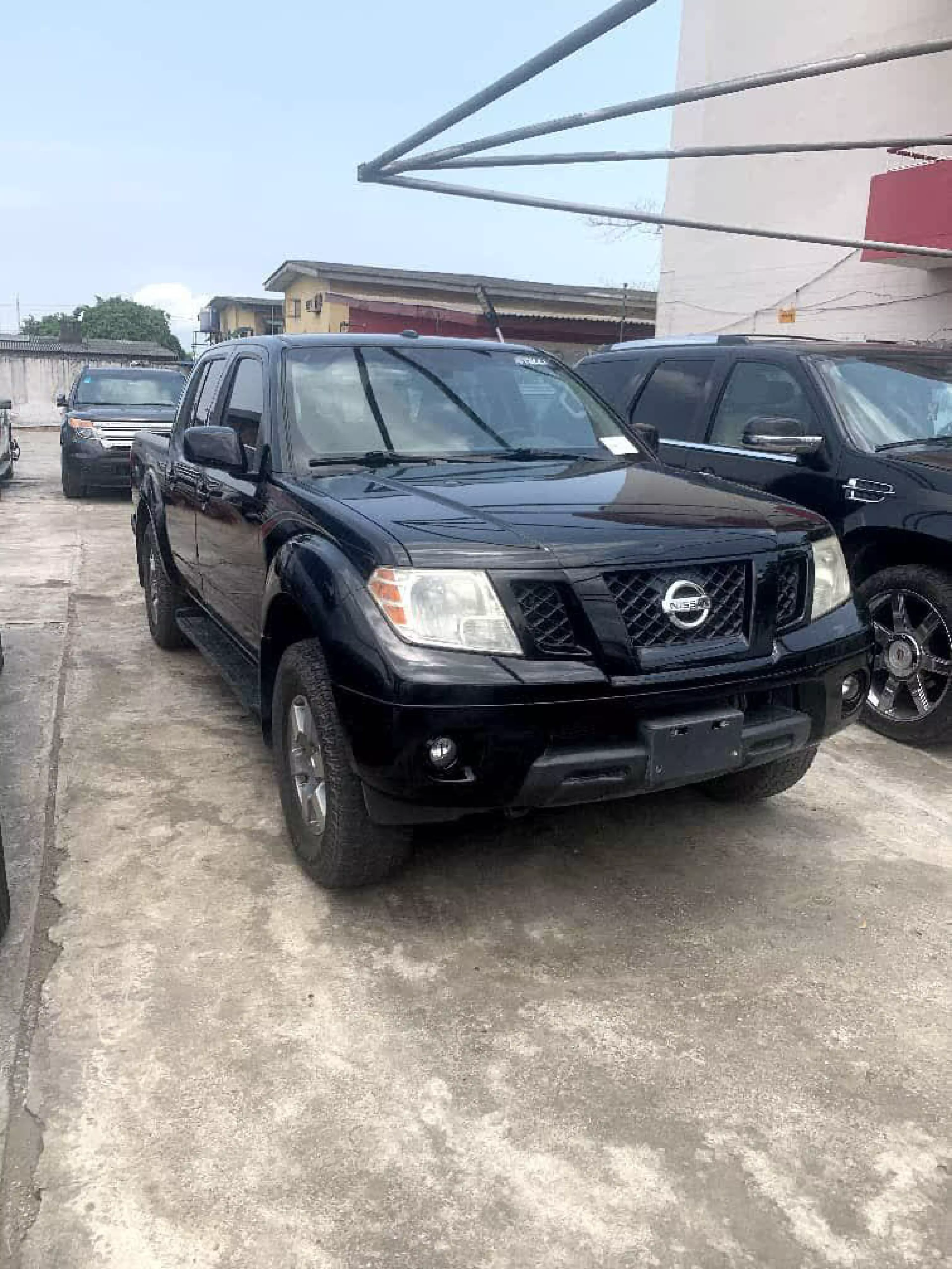 Nissan Frontier - 2012