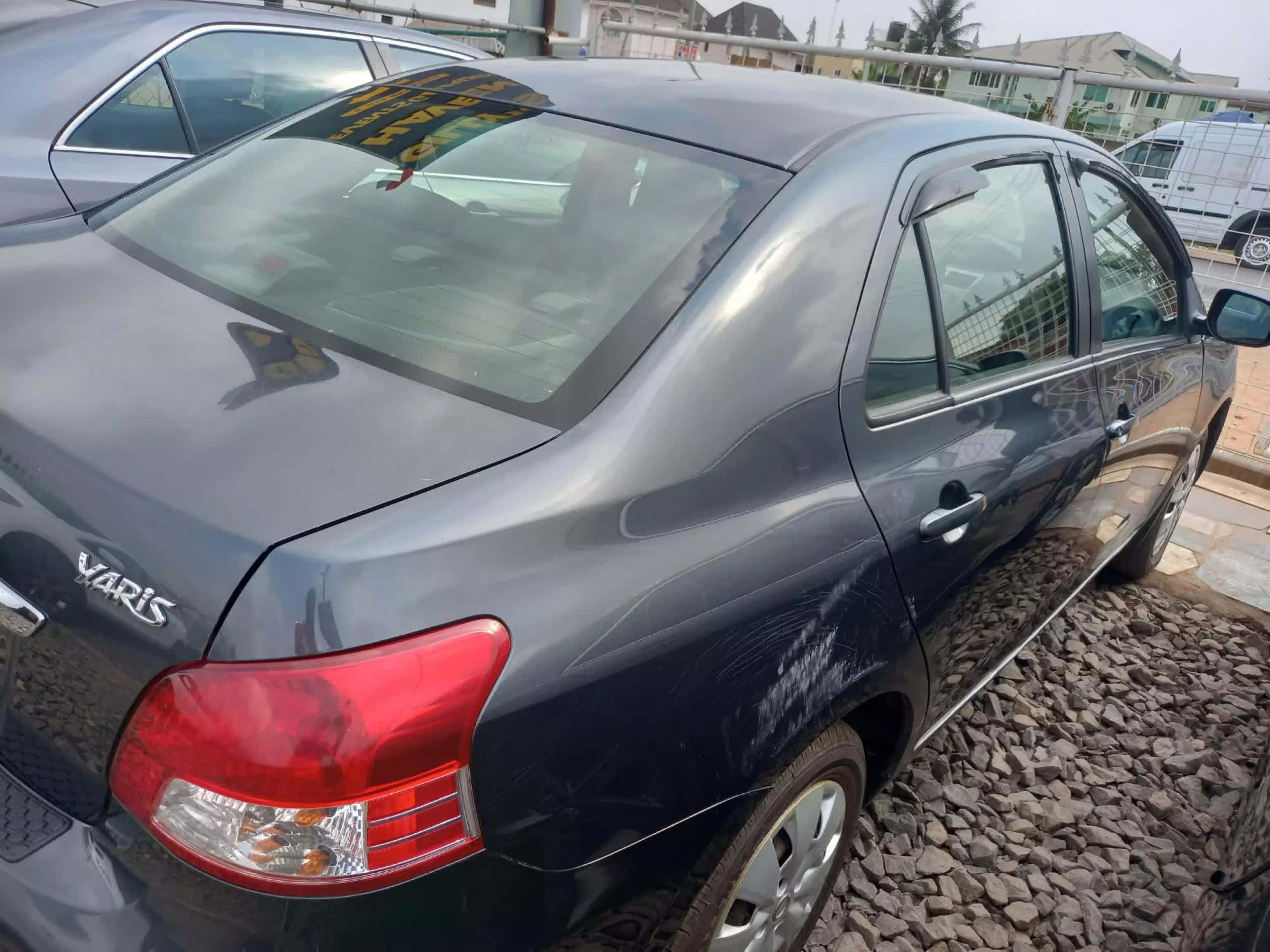 Toyota Yaris - 2012