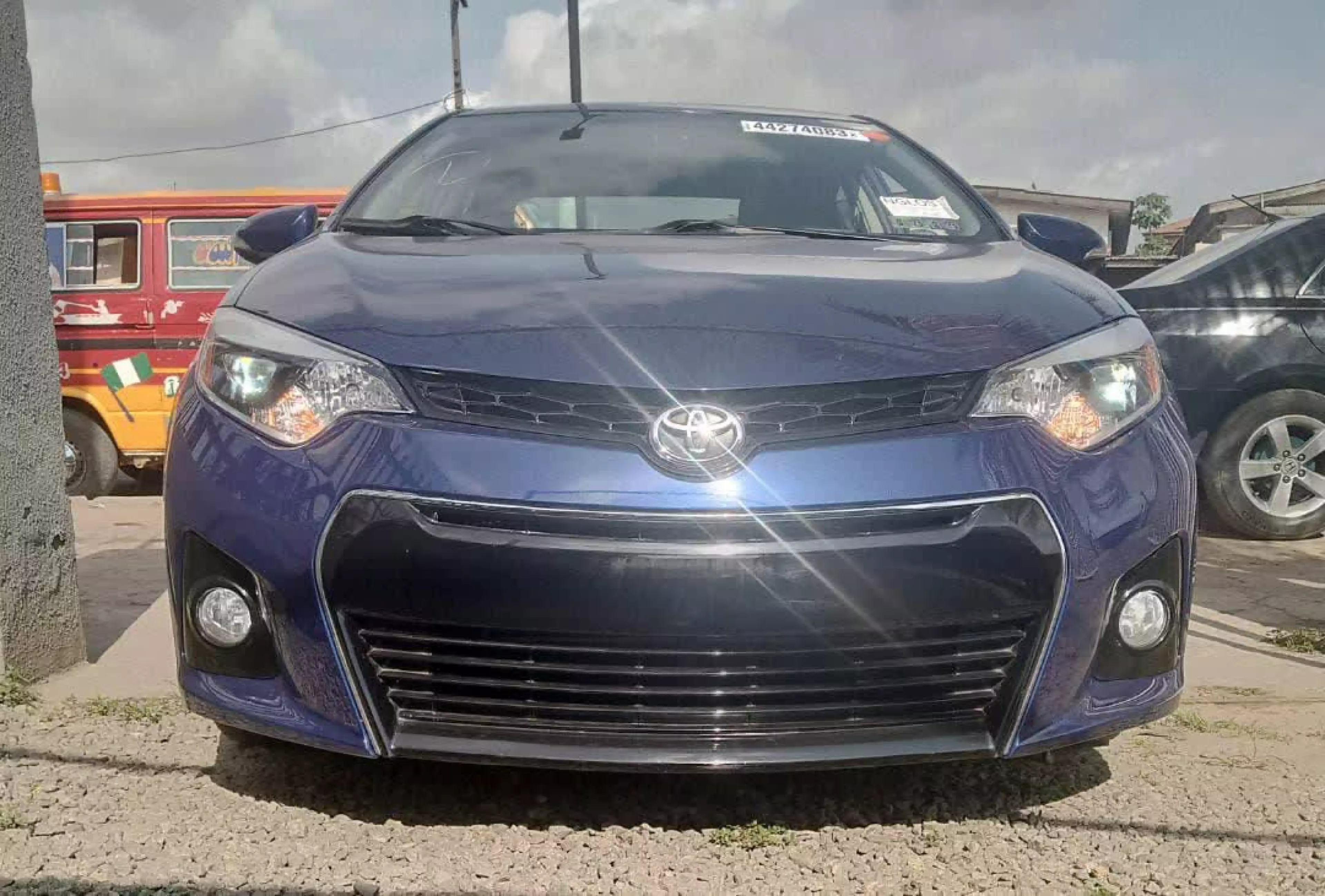Toyota Corolla - 2015
